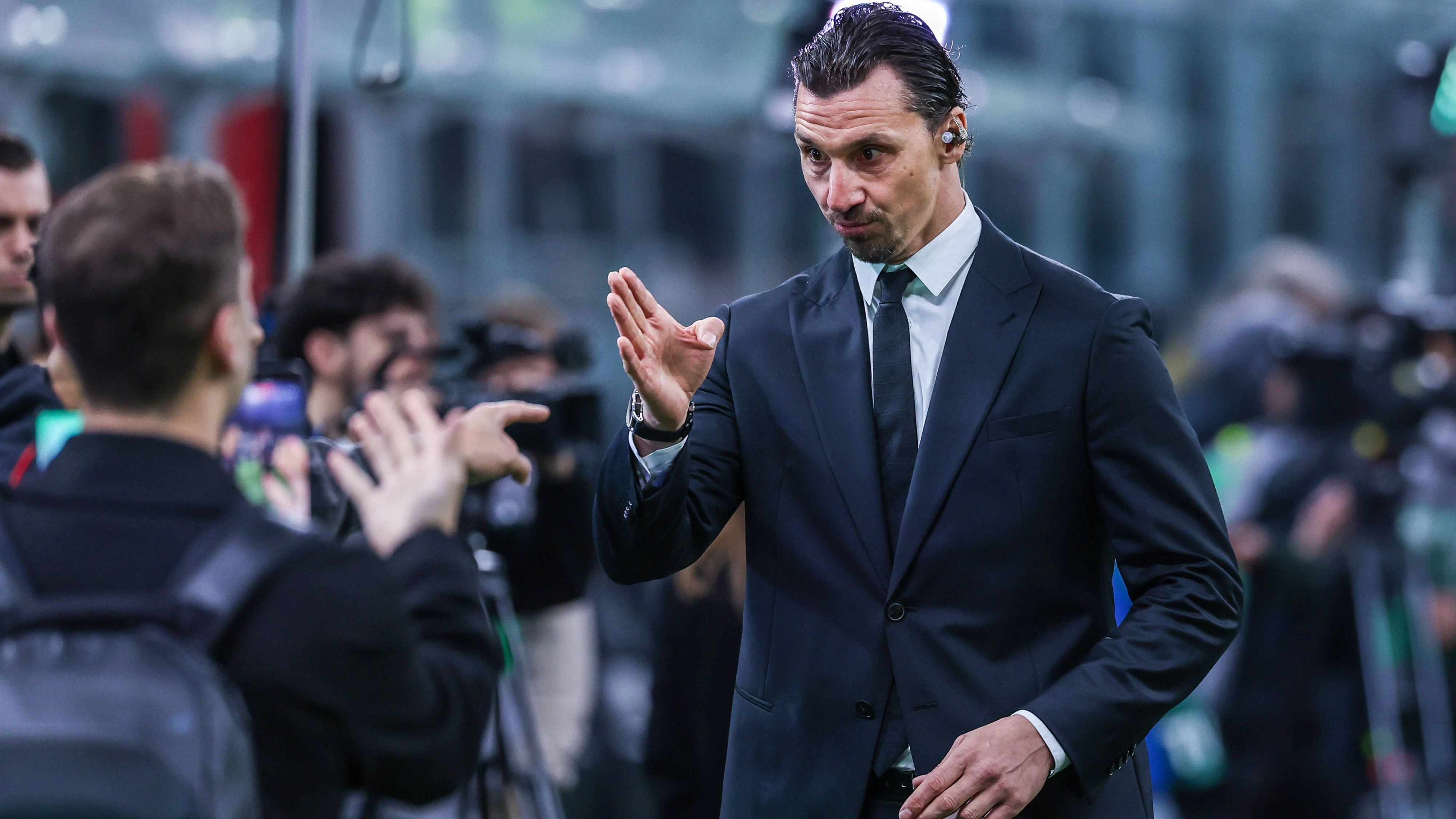 Heute.at - Ibrahimovic hätte Paraguay-Rüpel in Klinik geschickt