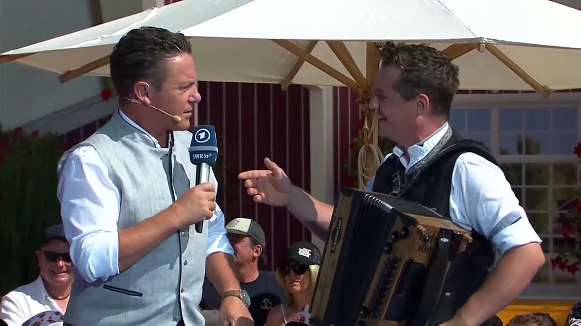 Plötzlich wurde Stefan Mross ernst.