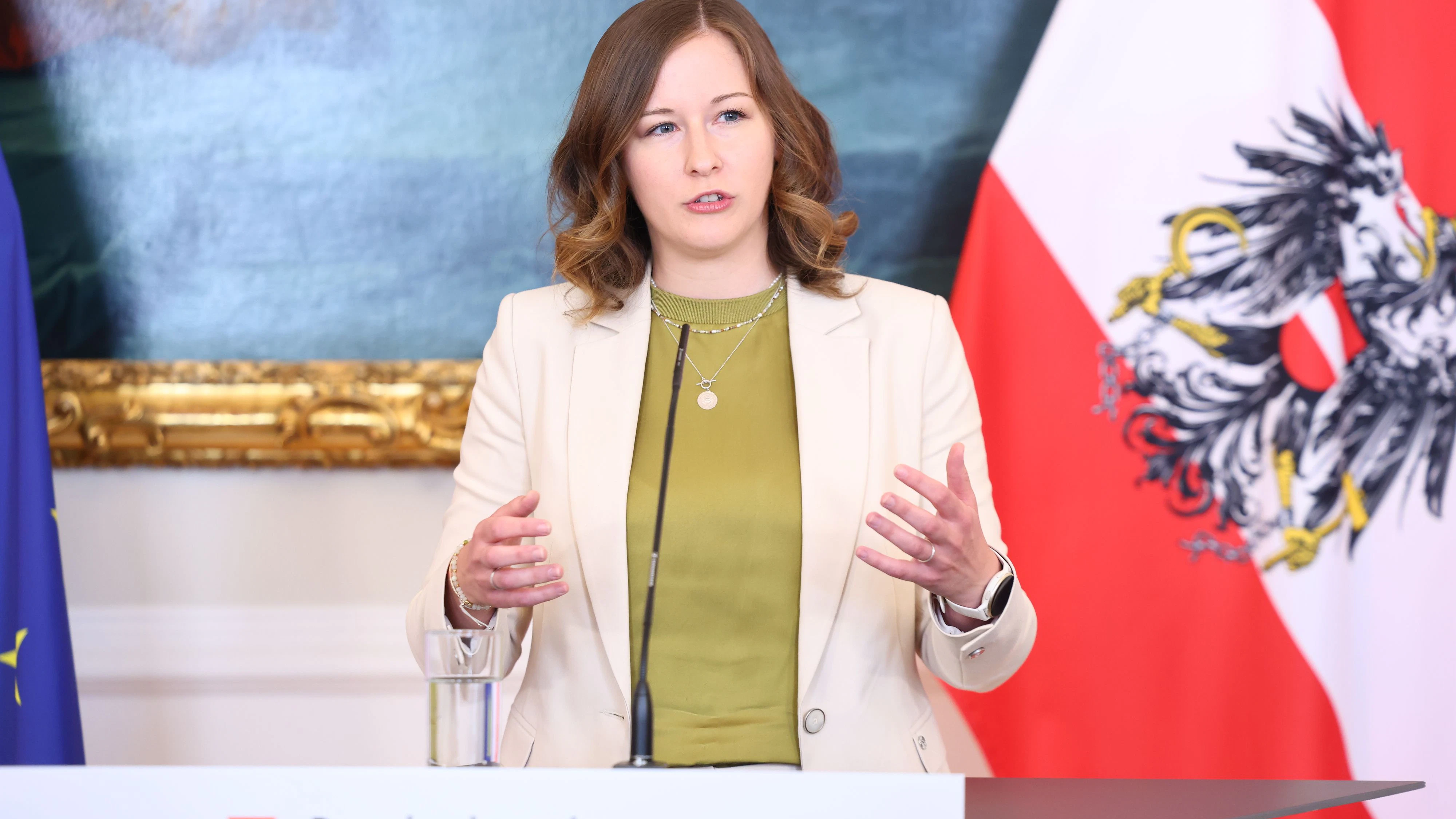 20260619 / pk mit integrationsministerin övp claudia bauer / foto: sabine hertel / tageszeitung heute