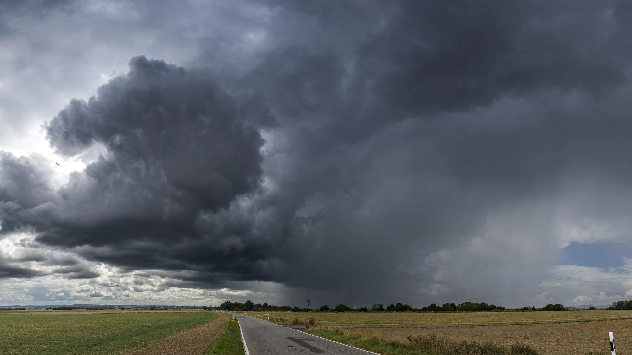In manchen Regionen des Landes ist im Laufe des Abends noch mit Gewittern zu rechnen. 