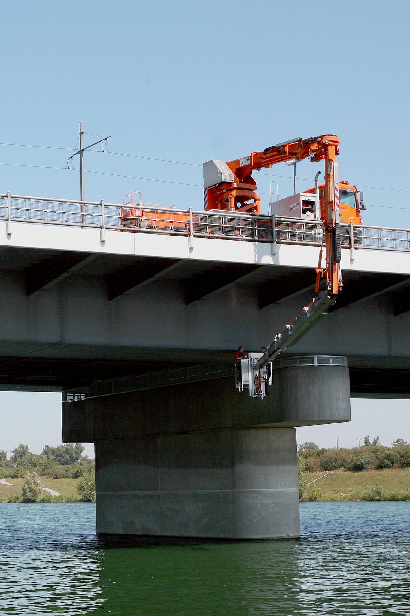 Floridsdorfer Brücke in Wien muss nun saniert werden. 
