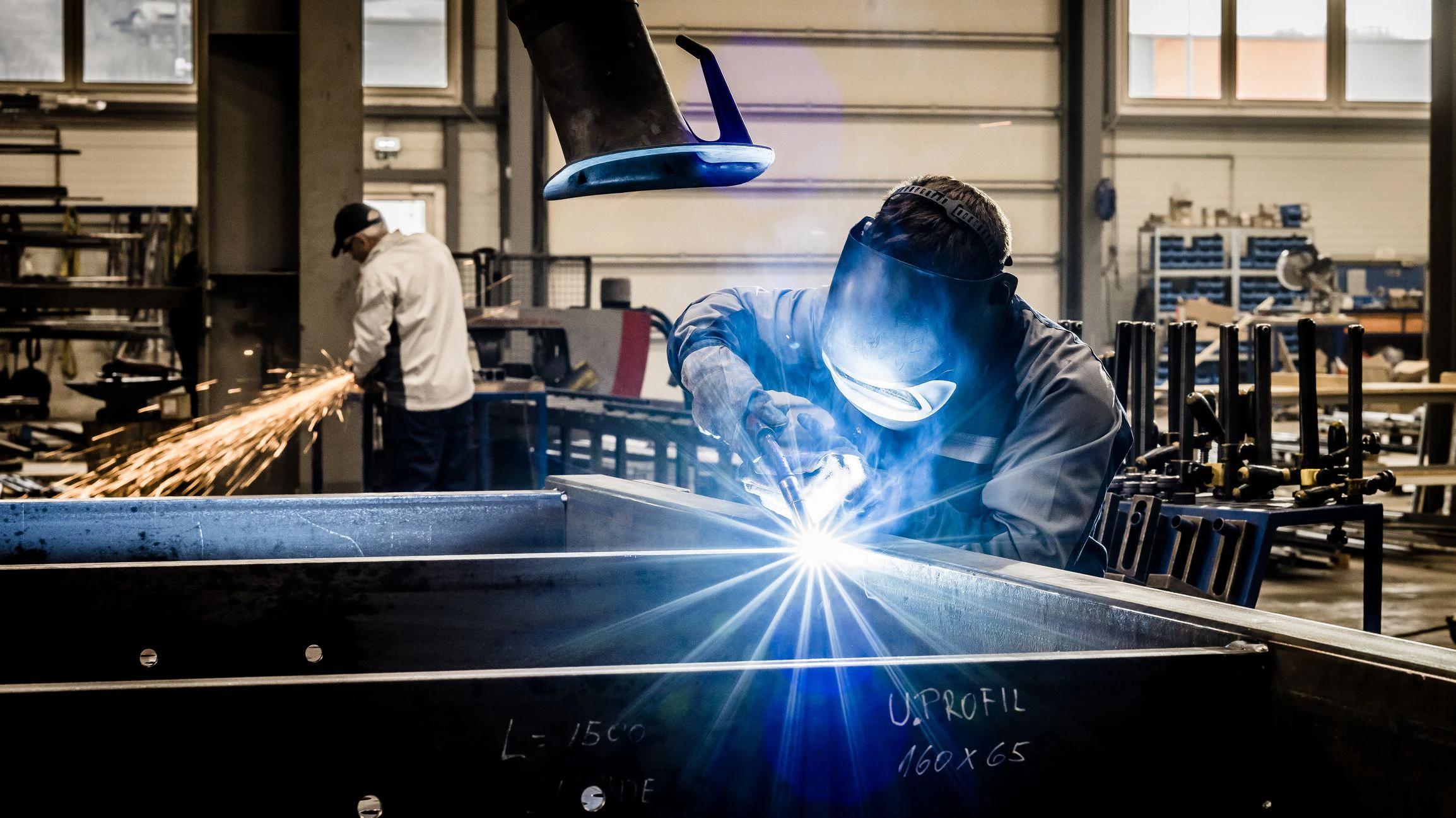 Der Betroffene arbeitete im Metallbaubereich