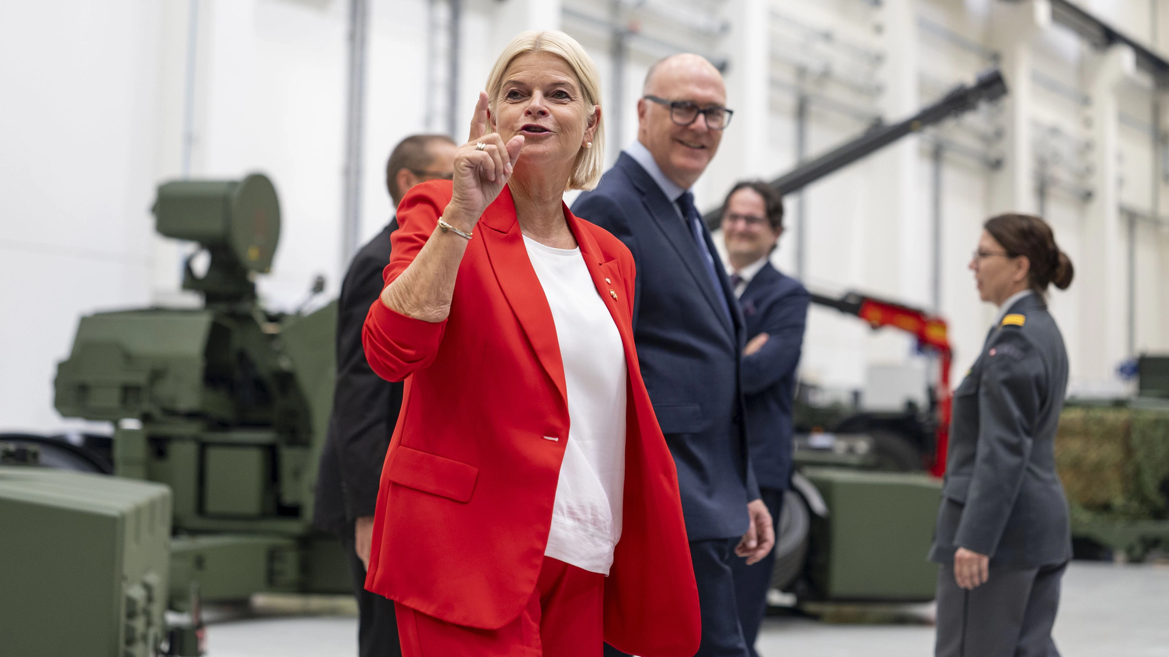 Klaudia Tanner, Federal Minister of National Defense of the Republic of Austria gestures during an official visit on Monday, July 6, 2026, in the Competence- and Manufacturing Center of the Rheinmetall Air Defence in Zuerich, Switzerland. (KEYSTONE/Claudio Thoma)
