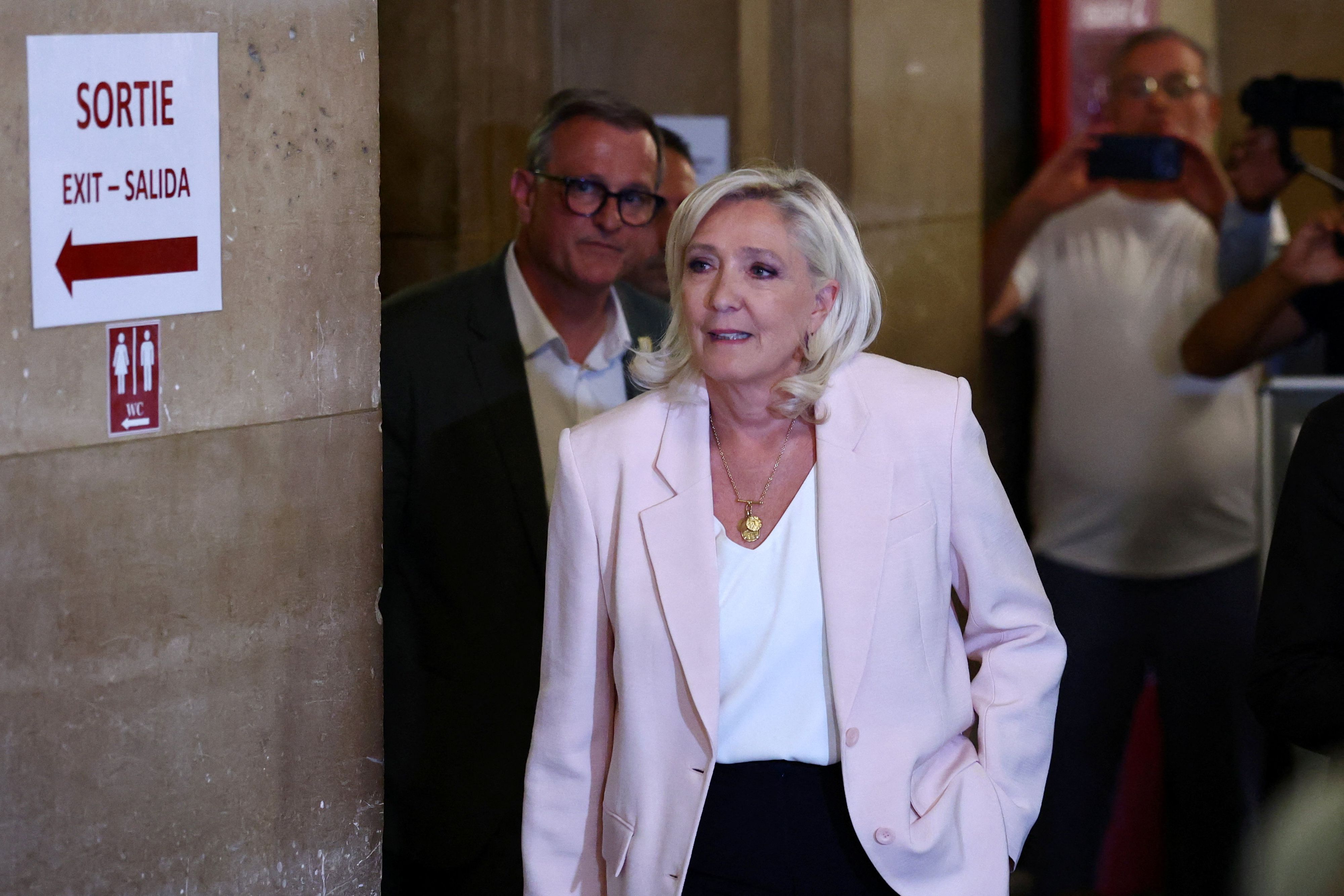 Marine Le Pen wurde zu Haft und Nichtwählbarkeit verurteilt.