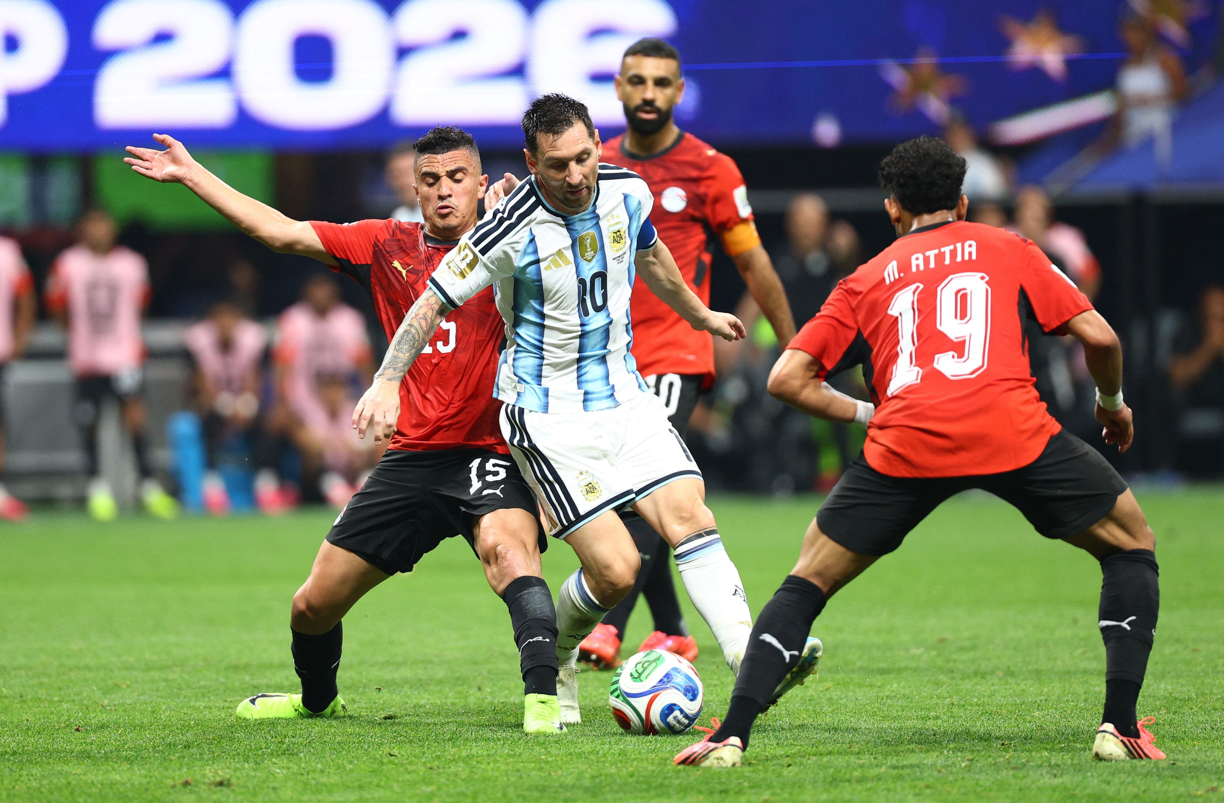 Heute.at - Argentinien dreht 0:2-Rückstand und steigt auf