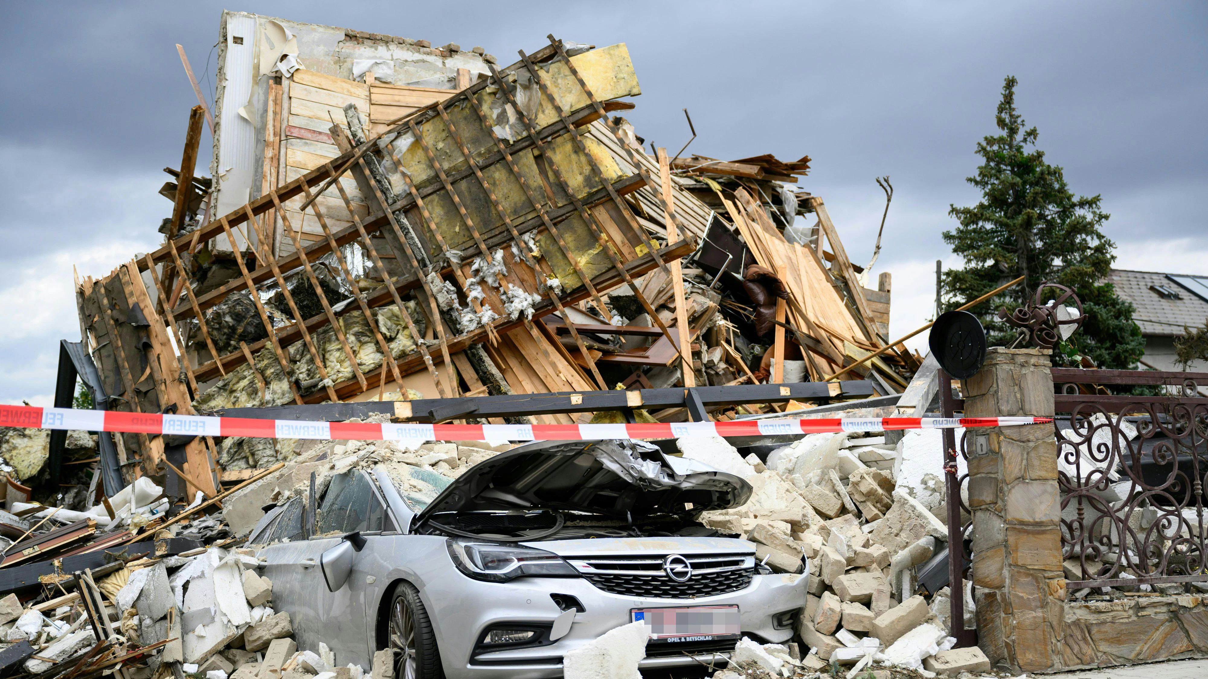 Heute.at - Haus in Luft gesprengt! Das sagte Wiener vor Explosion