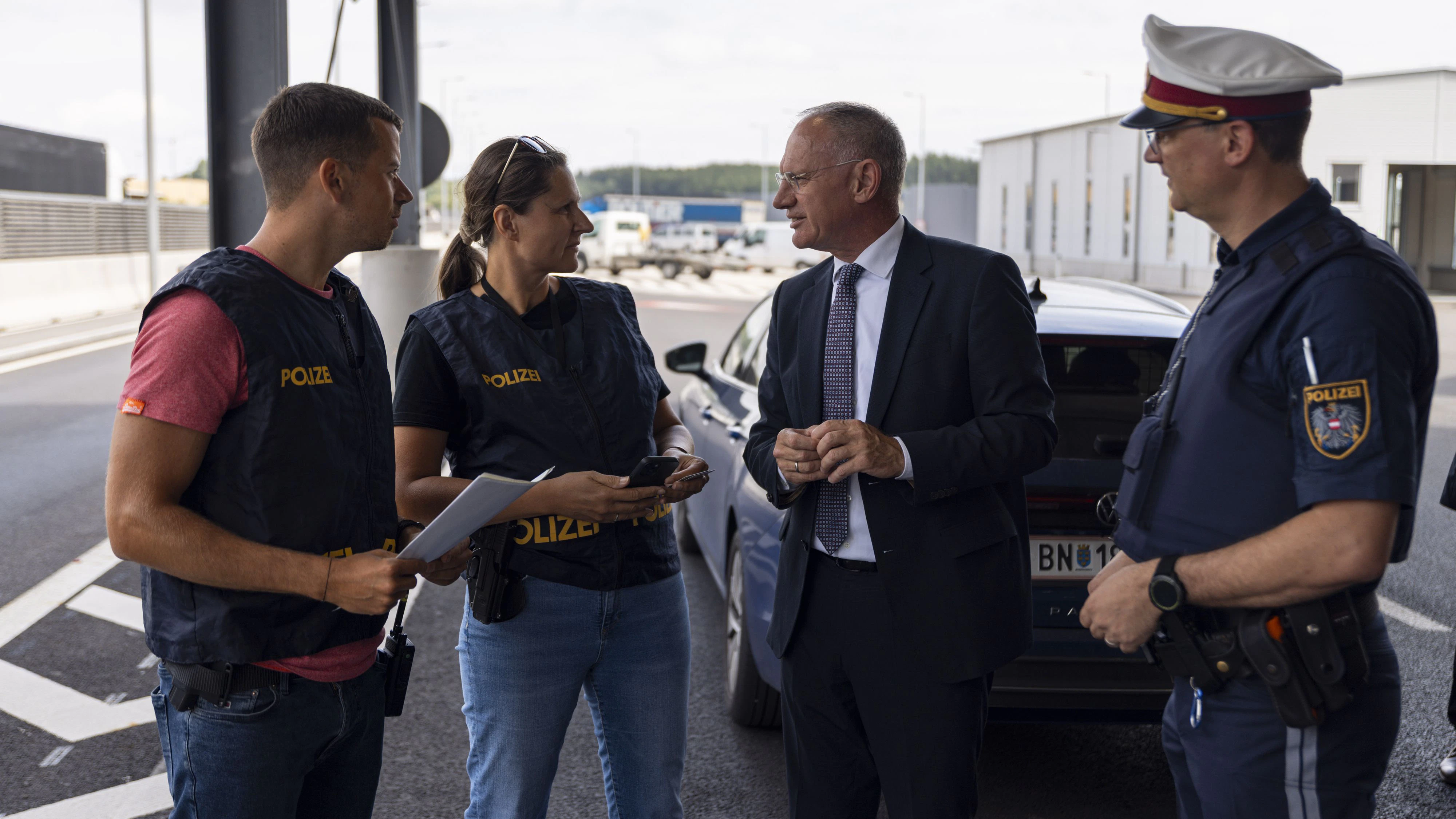 Die Polizei schaut im Schwerverkehr jetzt noch genauer hin.