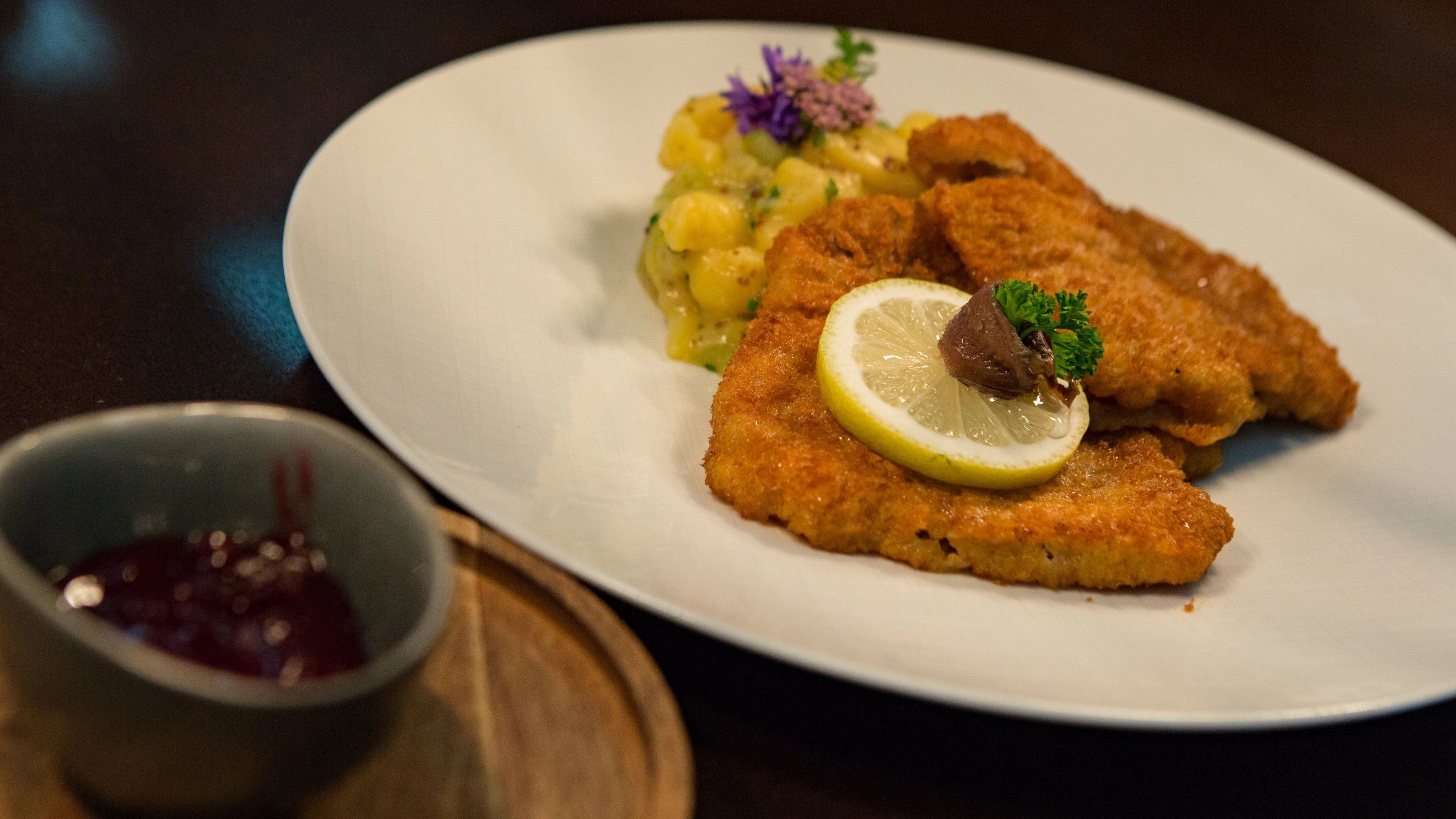 Heute.at - Verbot sinnvoll! So wird Schnitzel wirklich gegessen