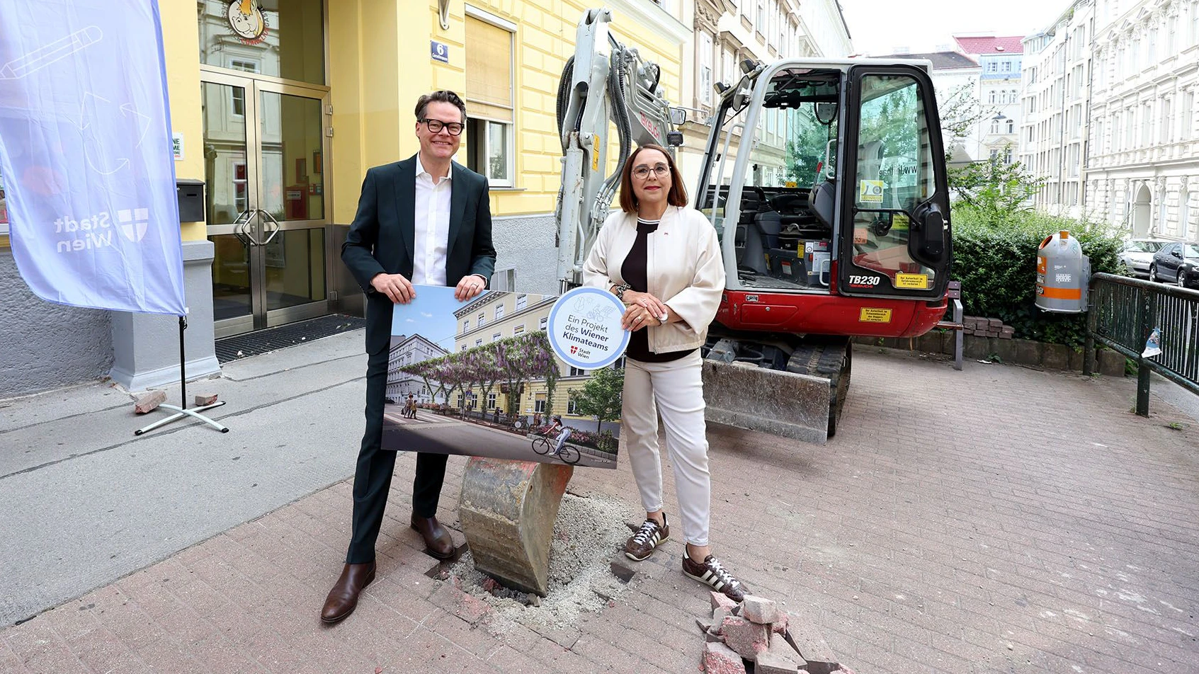 Baustart in der Corneliusgasse: Klimastadtrat Jürgen Czernohorszky, Bezirksvorsteherin Julia Lessacher (SP). 