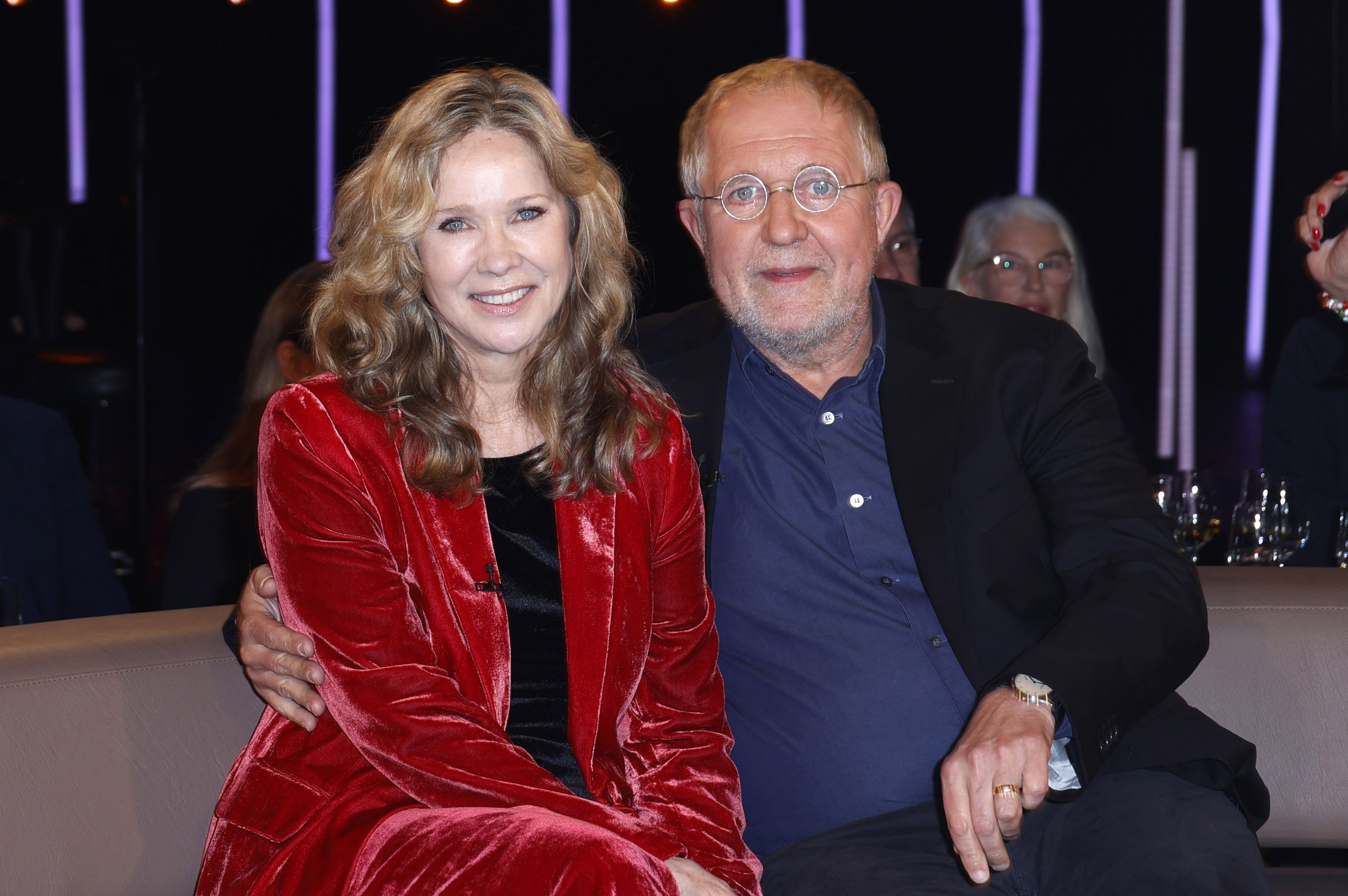 ACT 'NDR Talk Show' in Hamburg -- Ann-Kathrin Kramer mit Ehemann Harald Krassnitzer bei der Aufzeichnung der 'NDR Talk Show' im NDR Fernsehstudio Lokstedt. Hamburg, 01.11.2024