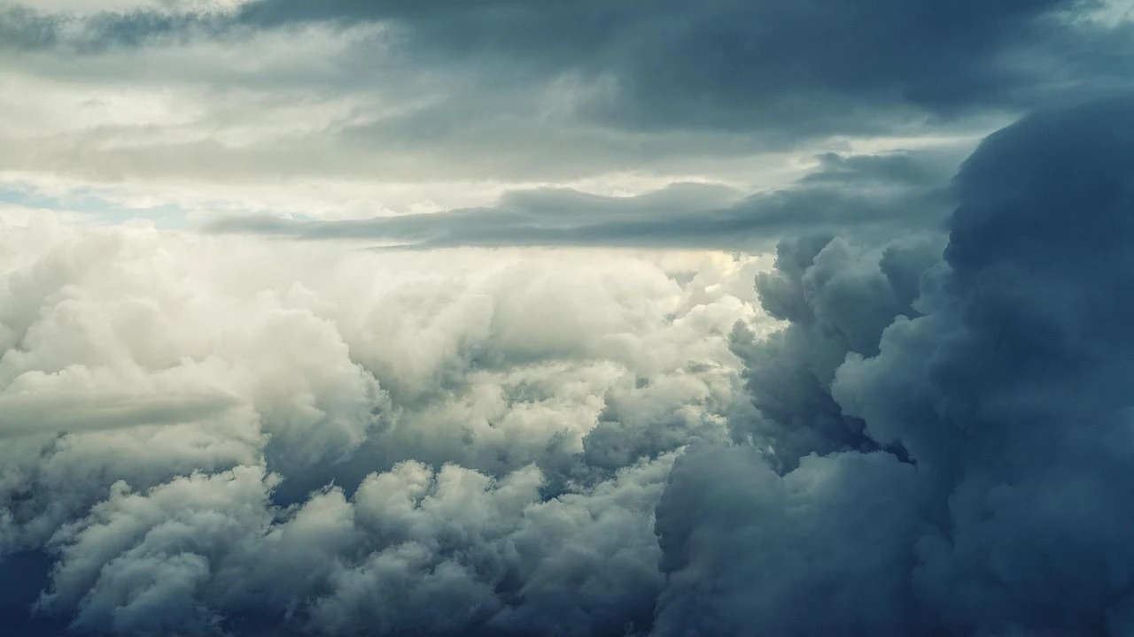 Heute.at - Künstliche Wolken gegen Wetterextreme durch El Niño