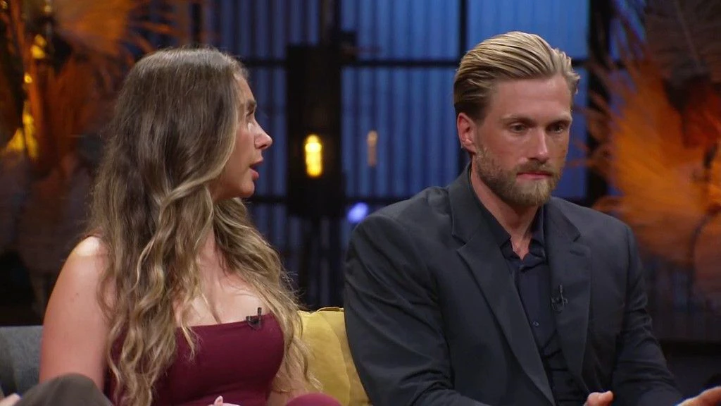 Bachelor Sebastian ist enttäuscht über den Kontaktabbruch von Nadja. Sie fand ihn zu "pushy" als er kuscheln wollte.