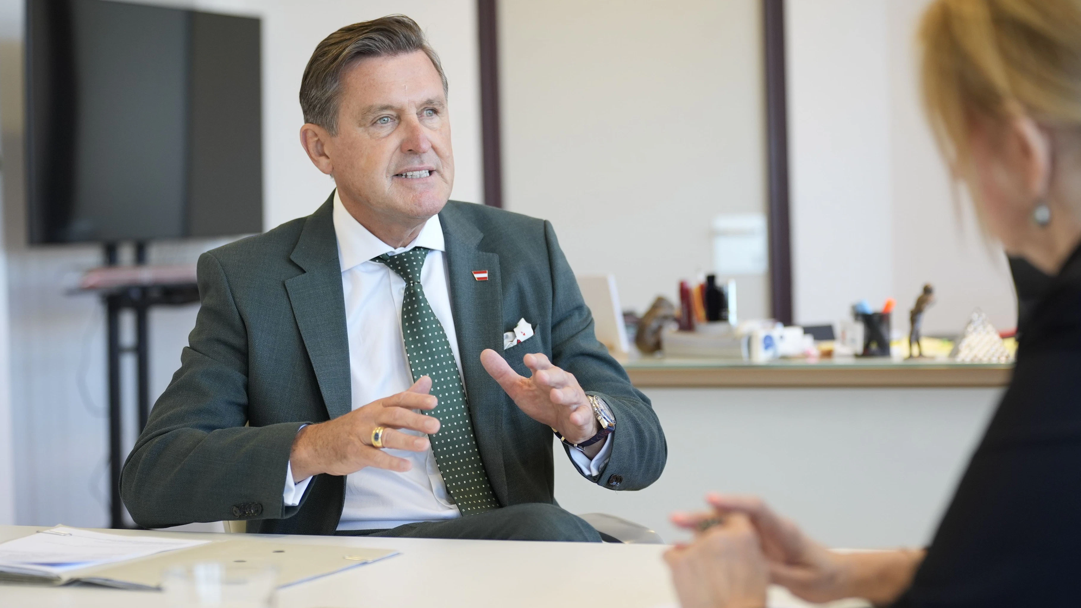 Mobilitätsminister Peter Hanke  (SPÖ) im großen "Heute"-Interview.
