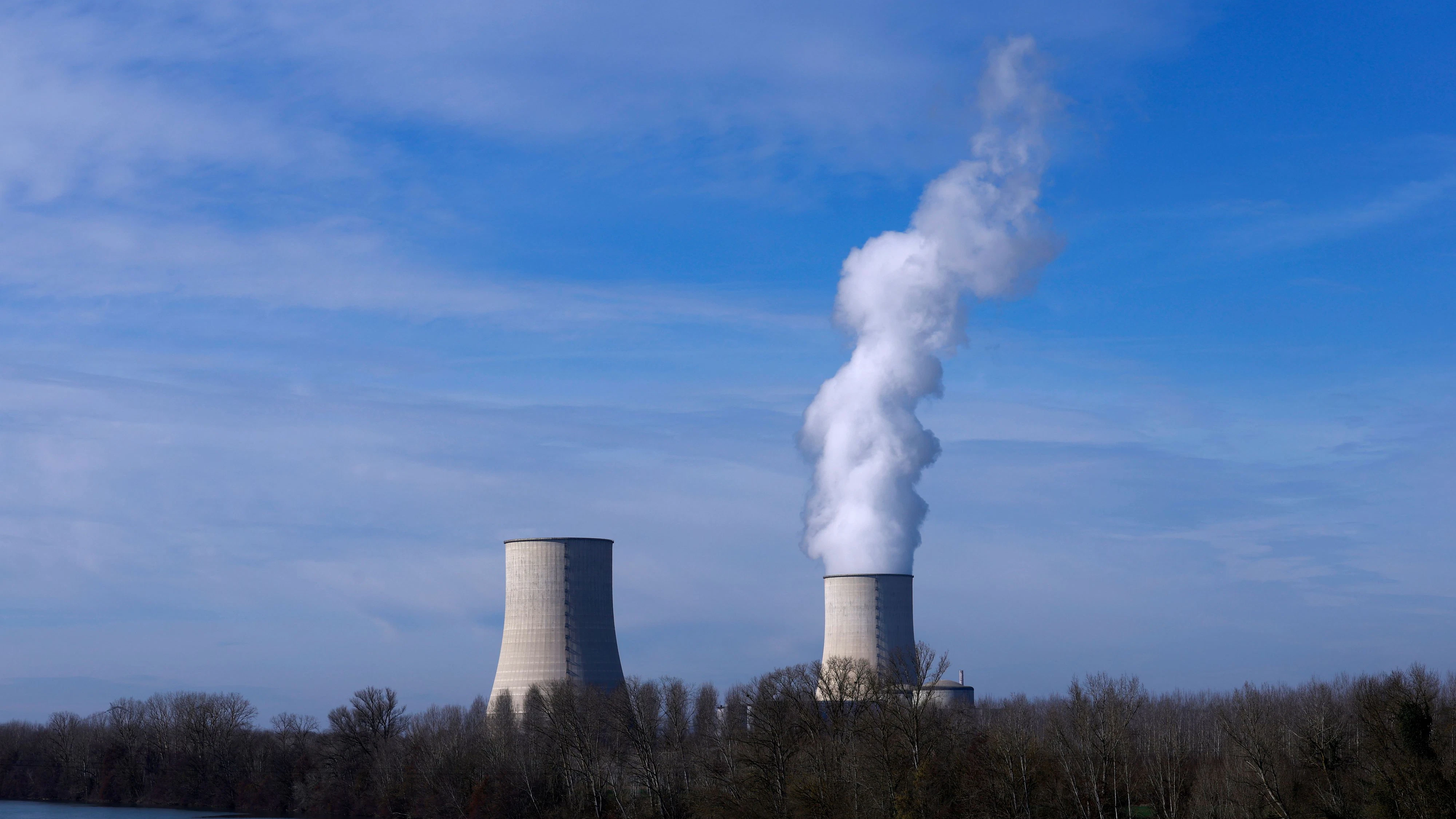 Heute.at - Fluss zu warm – AKW-Reaktor muss abgeschaltet werden