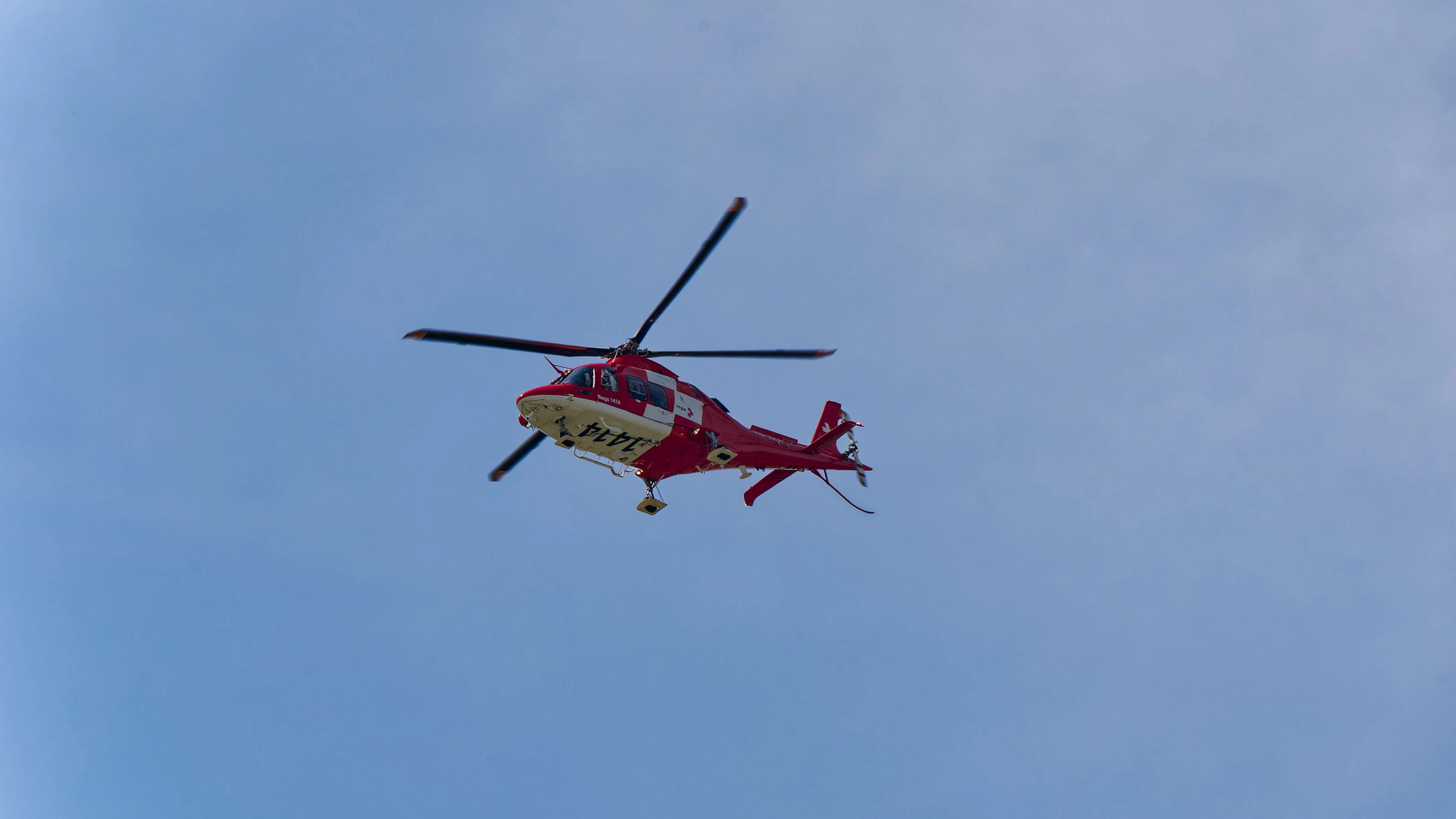 Der Rega-Helikopter konnte nicht landen, weil ihm eine Drohne im Weg war