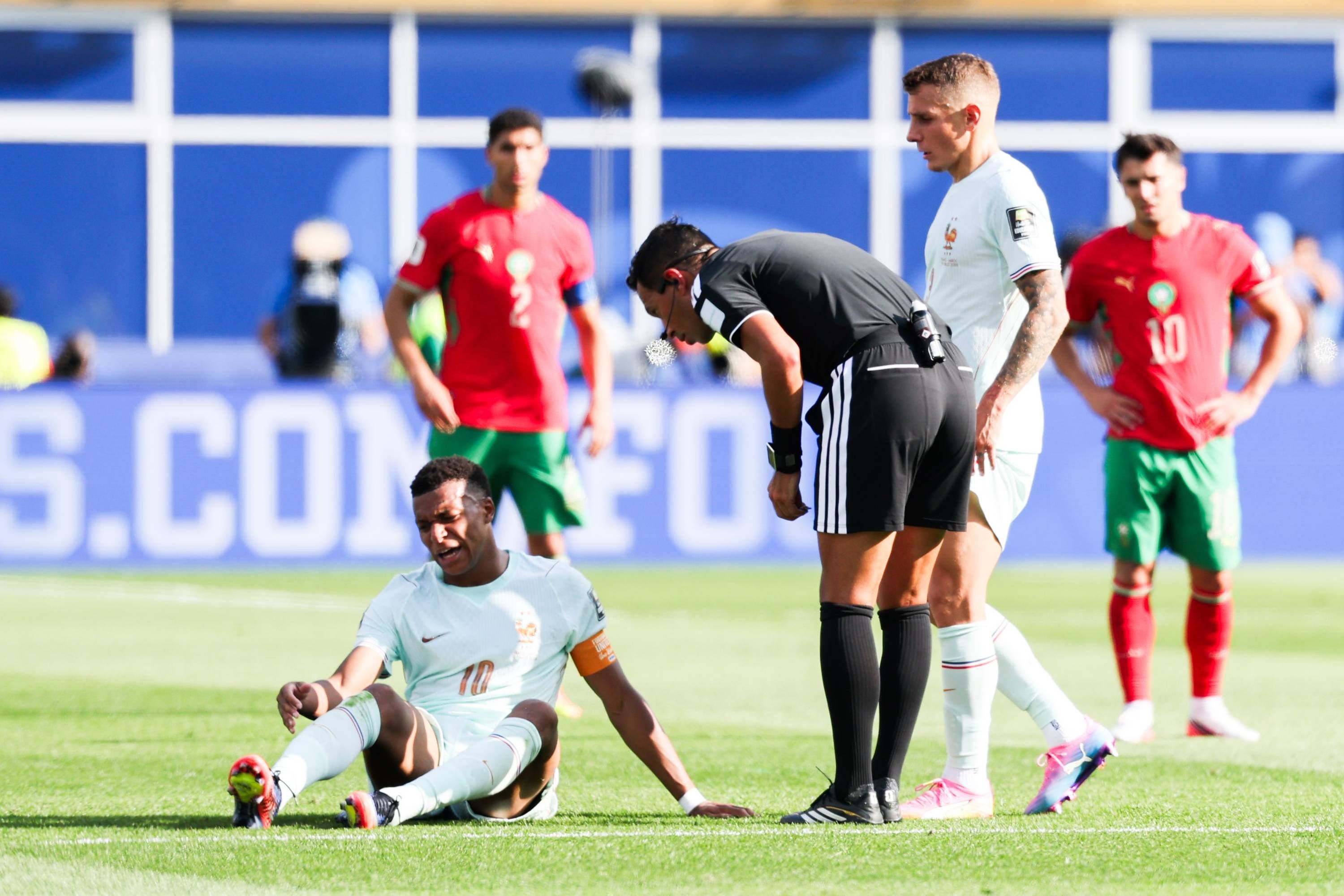 Kylian Mbappe musste ausgewechselt werden.