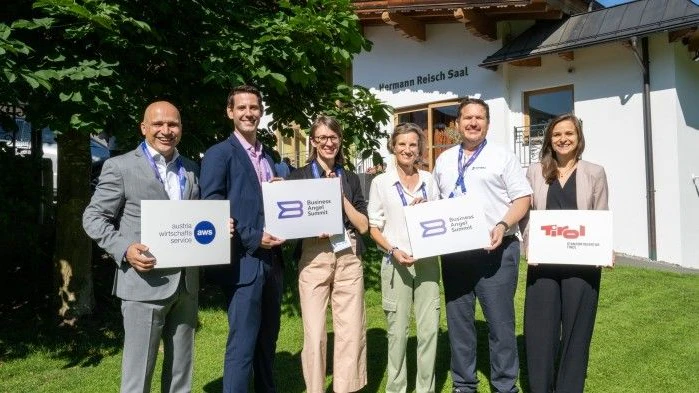 Bernhard Sagmeister (aws), Alexander Pekarsky und Elisabeth Brunner (Thyra Imaging), Doris Müller und Bernhard Müller (Startup M-Chem) und Lisa Spöck (Standortagentur Tirol) beim 12. Business Angel Summit in Kitzbühel. 