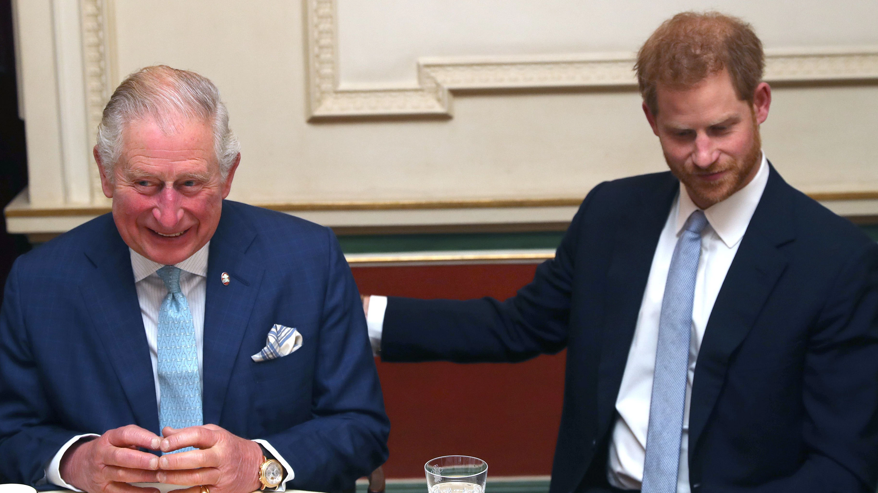Heute.at - Charles wollte Harry auf keinen Fall alleine treffen