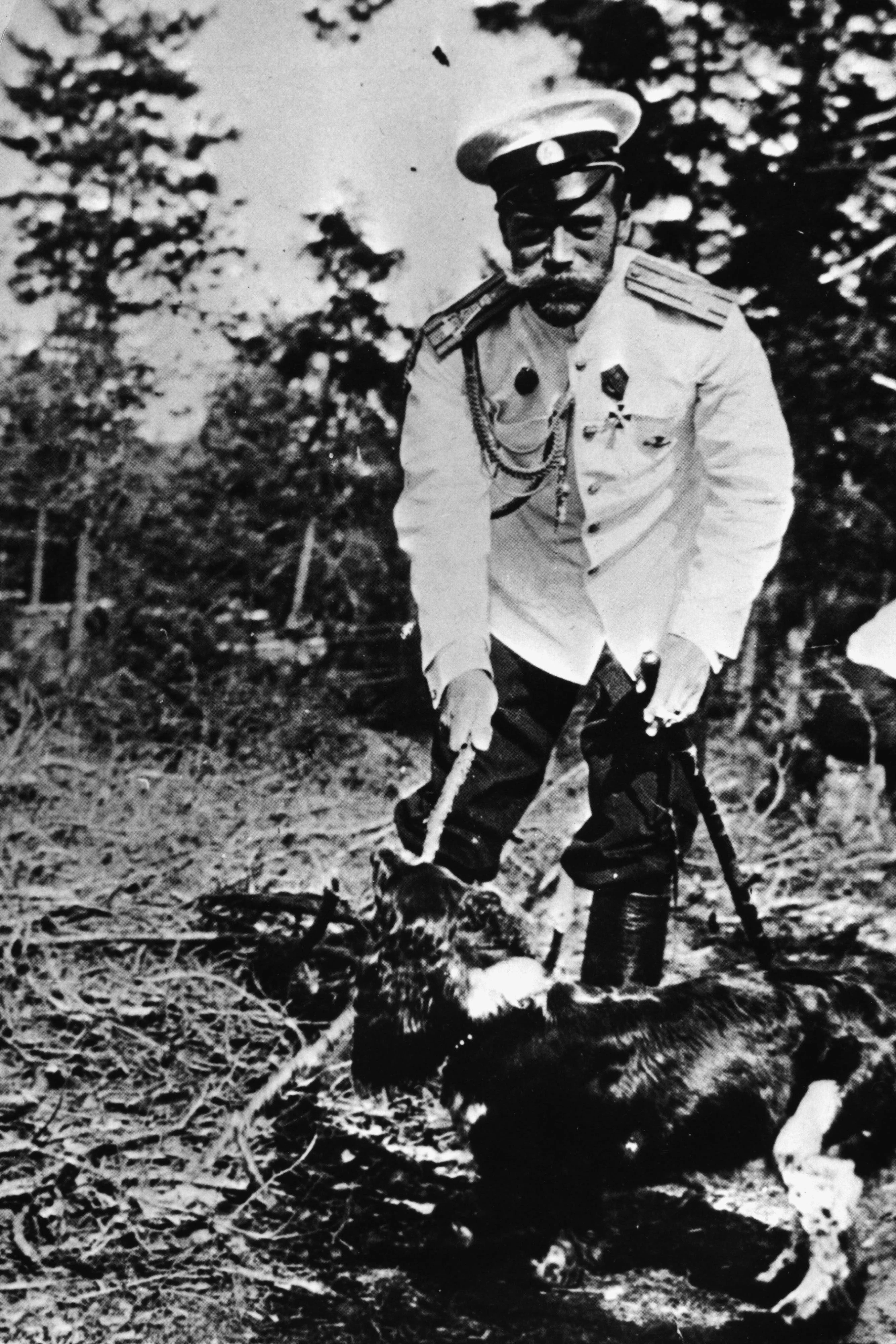 Russlands Zar Nikolaus II.: Nach der Niederlage im Krieg gegen Japan 1905 wurde er von Industriellen zu politischen Reformen gezwungen
