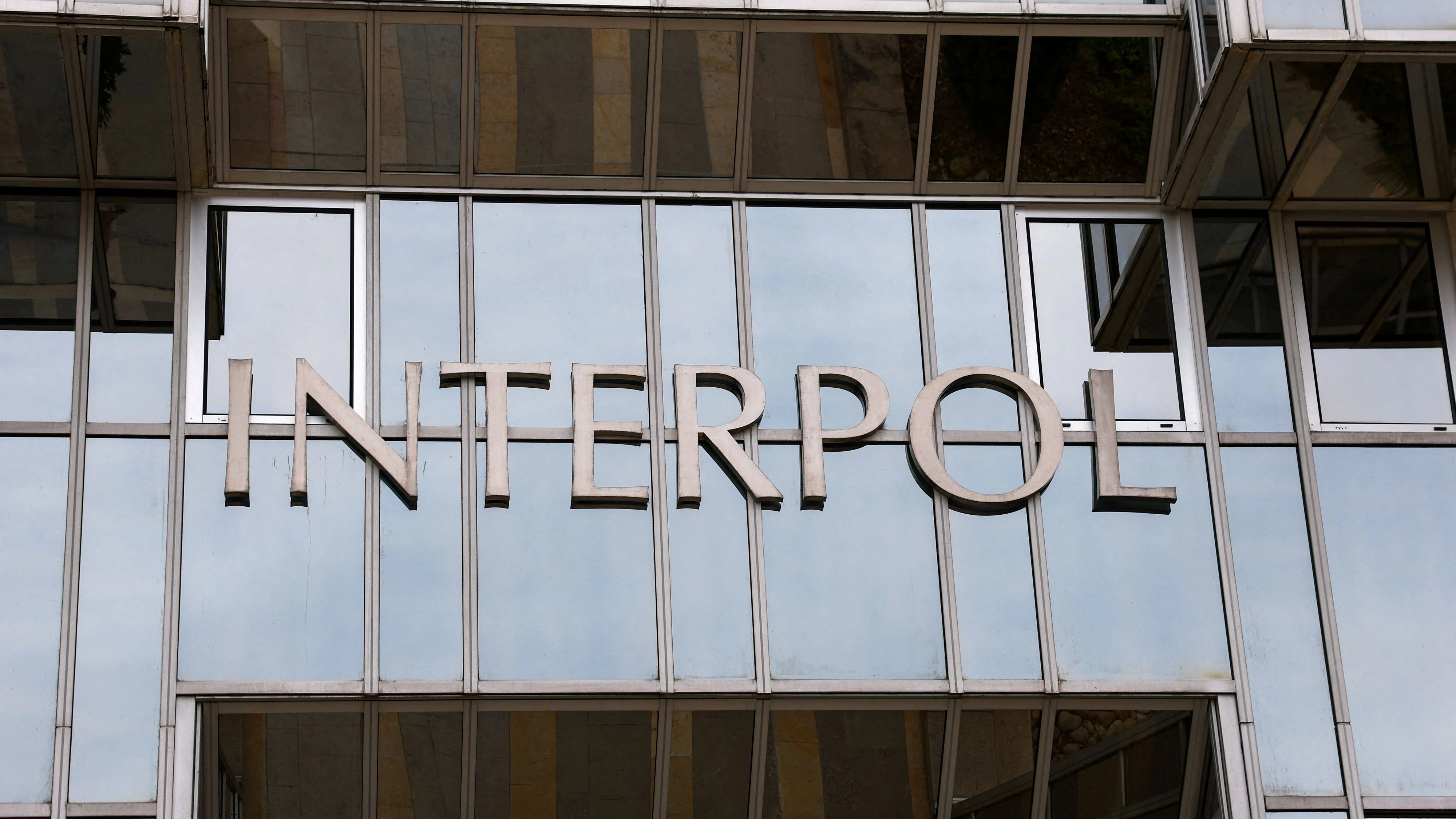 Weltweit wurden mehr als 142.000 Opfer ermittelt und 31.014 Bankkonten gesperrt.
