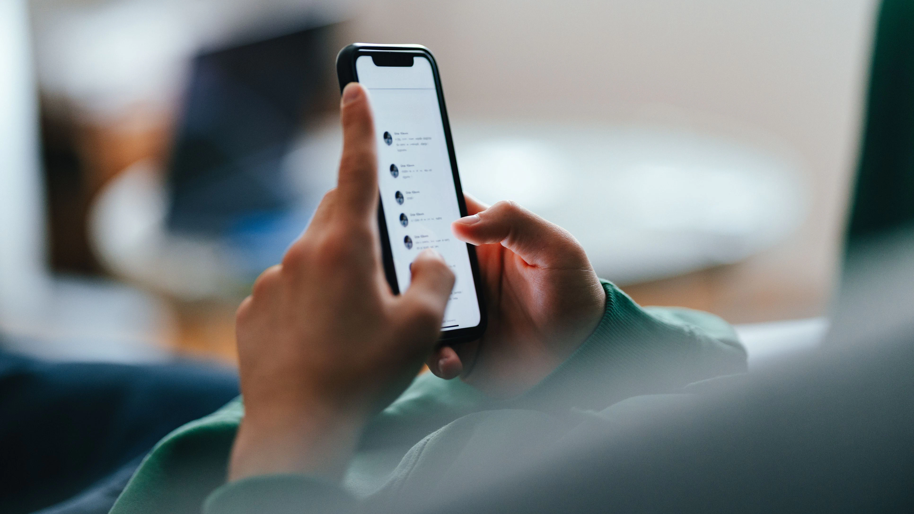 Heute.at - EU gibt grünes Licht für umfassende Chatkontrolle