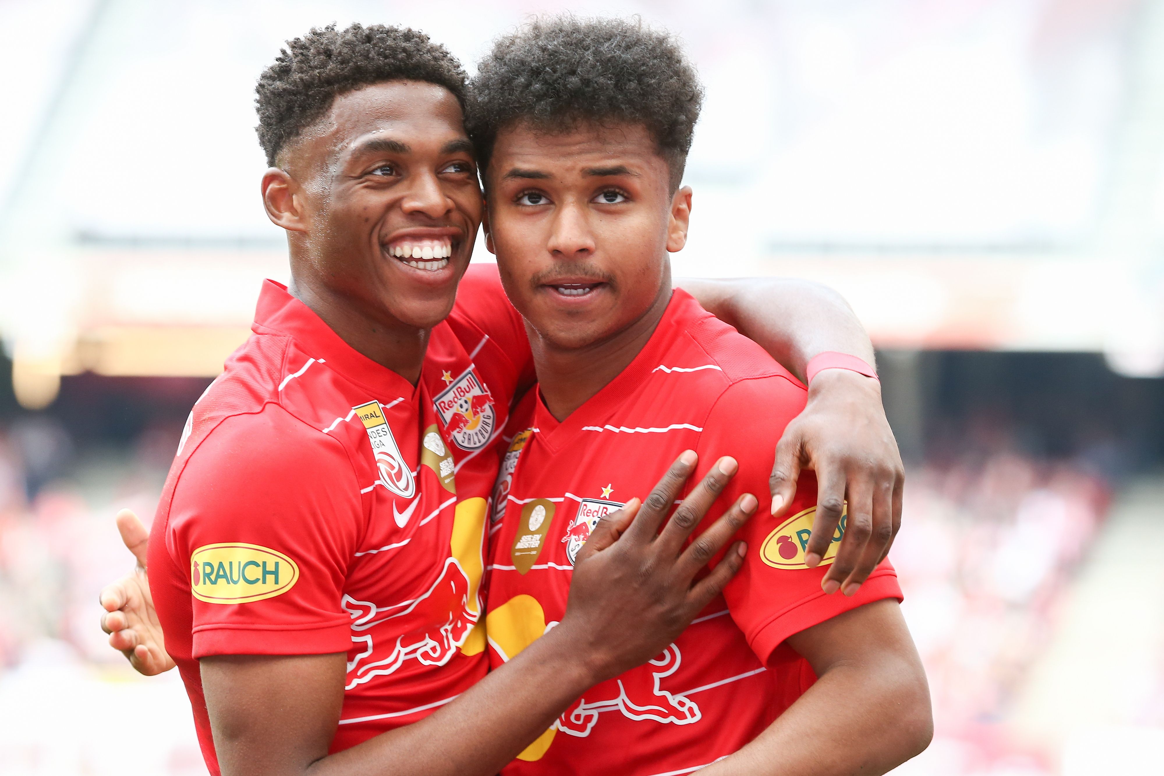 Karim Adeyemi mit Junior Adamu