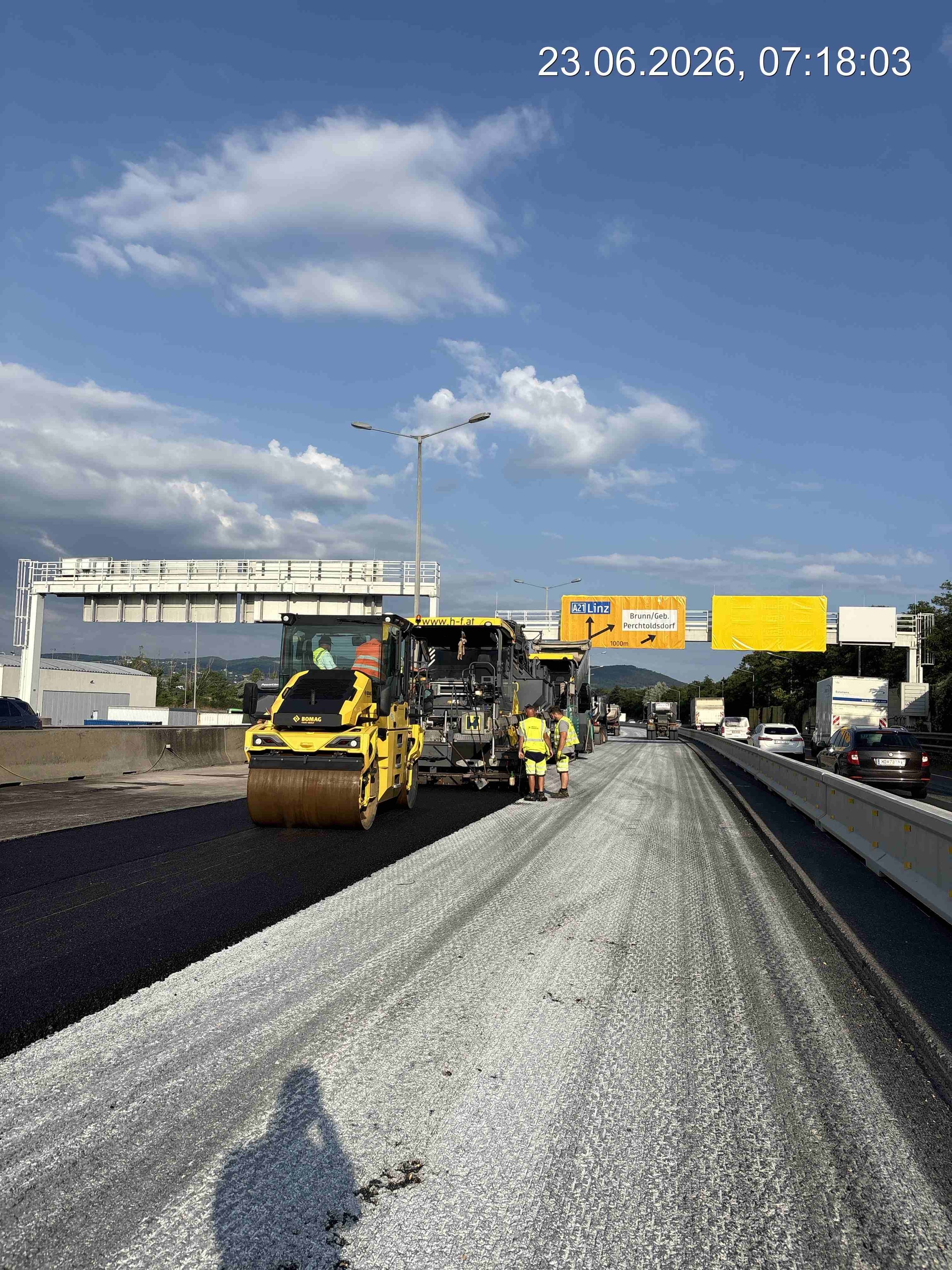 Sanierungsarbeiten auf der A21