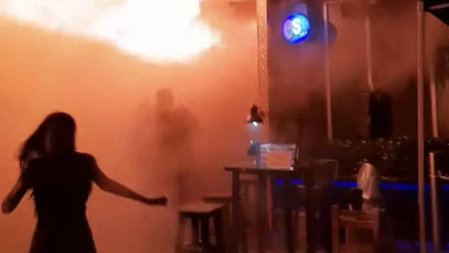 Heute.at - Kein Ausgang – 27 Tote bei Feuer in Bar in Bangkok