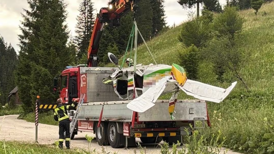 Heute.at - 2 Tote bei Flugzeug-Absturz – neue Details enthüllt