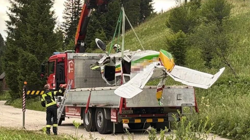 Heute.at - 2 Tote bei Flugzeug-Absturz – neue Details enthüllt