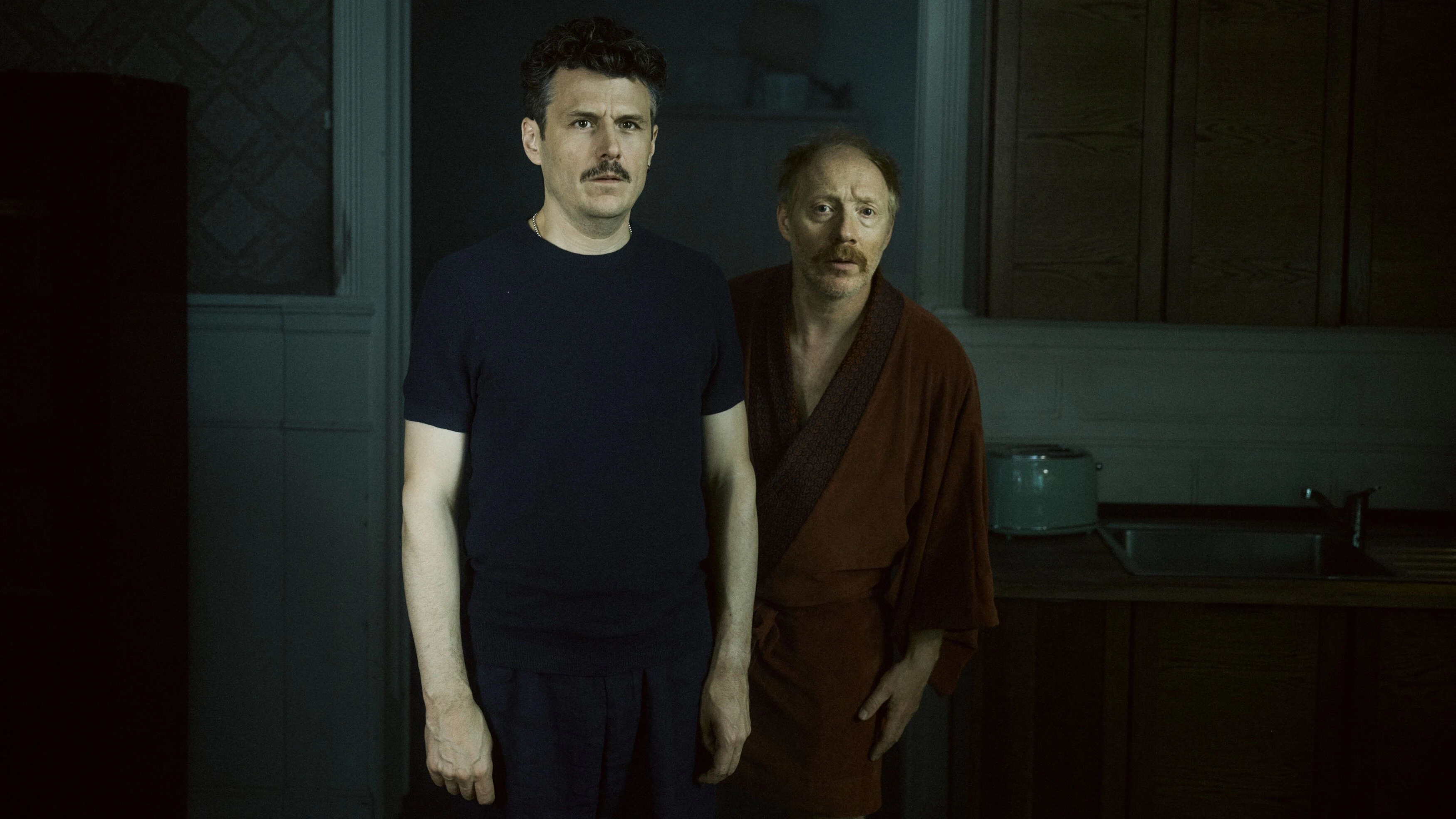 Manuel Rubey und Simon Schwarz (v.l.) im Film. 