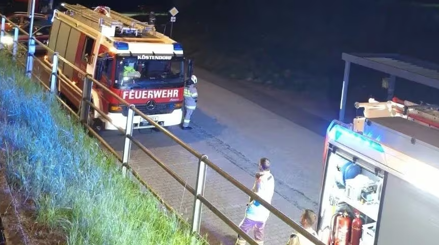 Die Rettungskräfte standen am Sonntag im Großeinsatz.