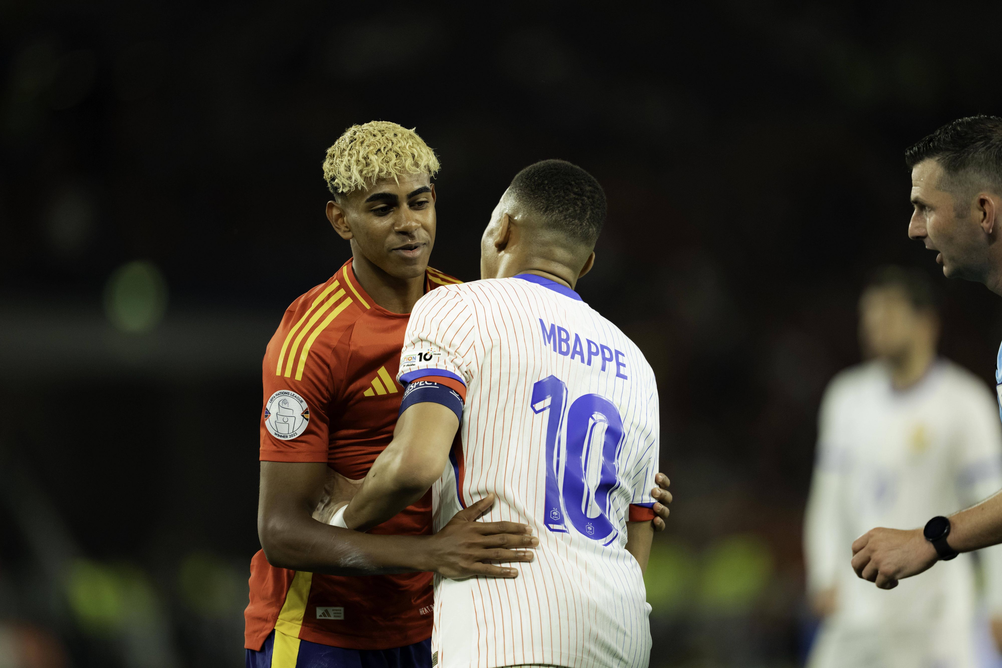 Lamine Yamal und Kylian Mbappe.