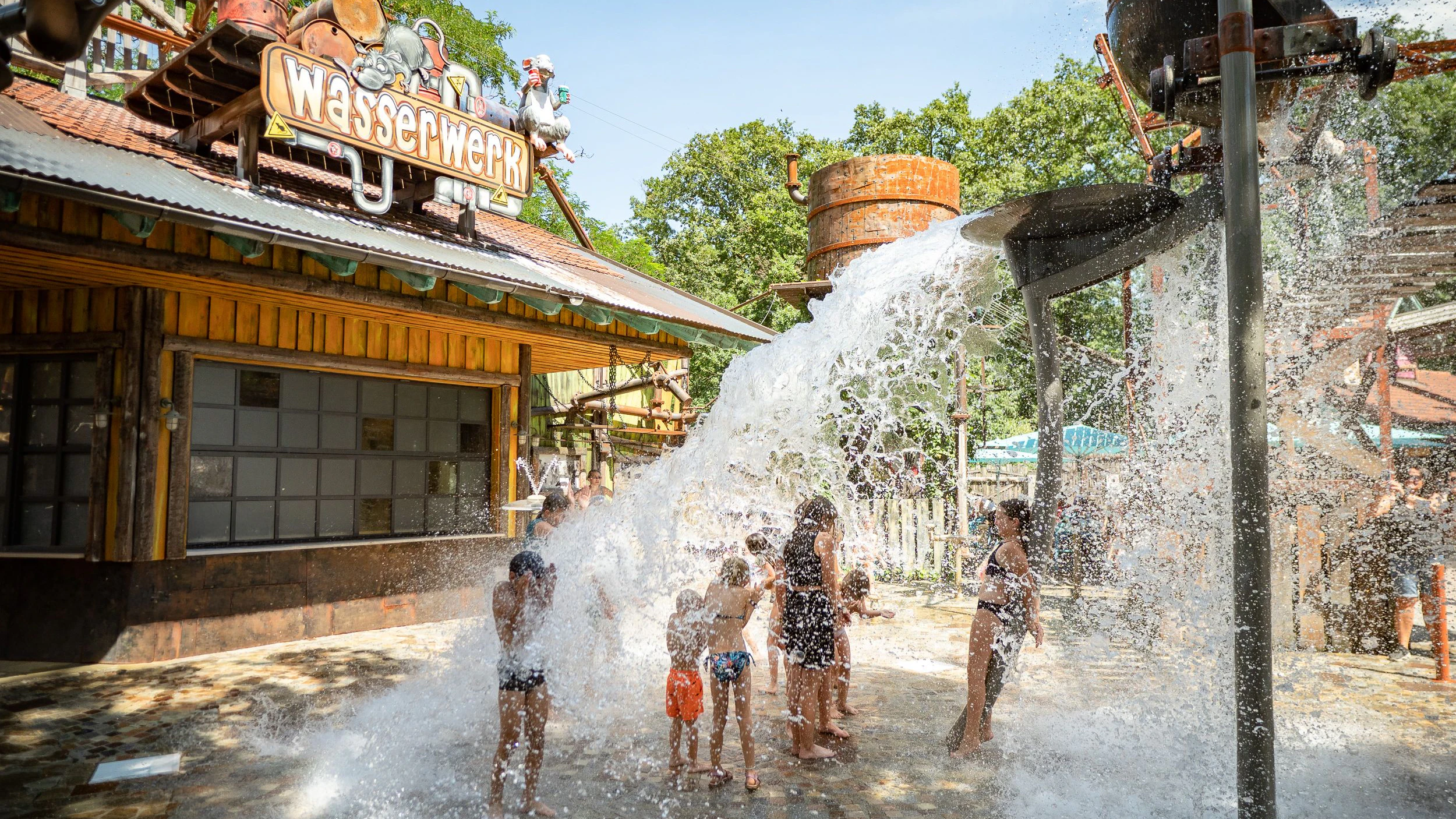 Fahrattraktion "Wasserwerk" im Familypark