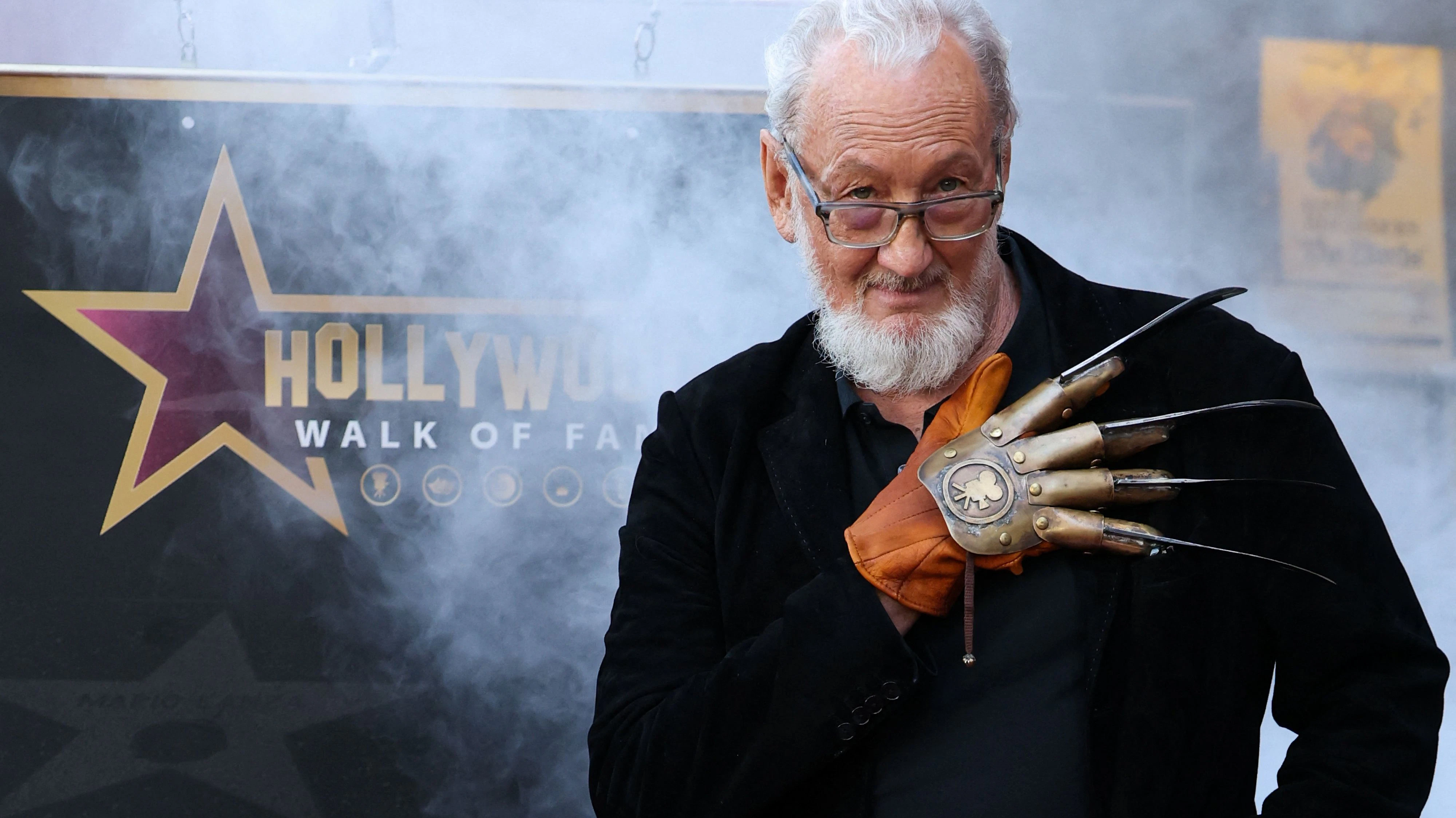 Freddy-Krueger-Schauspieler <strong>Robert Englund</strong> erhielt 2025 einen Stern am Hollywood Walk of Fame in Los Angeles.