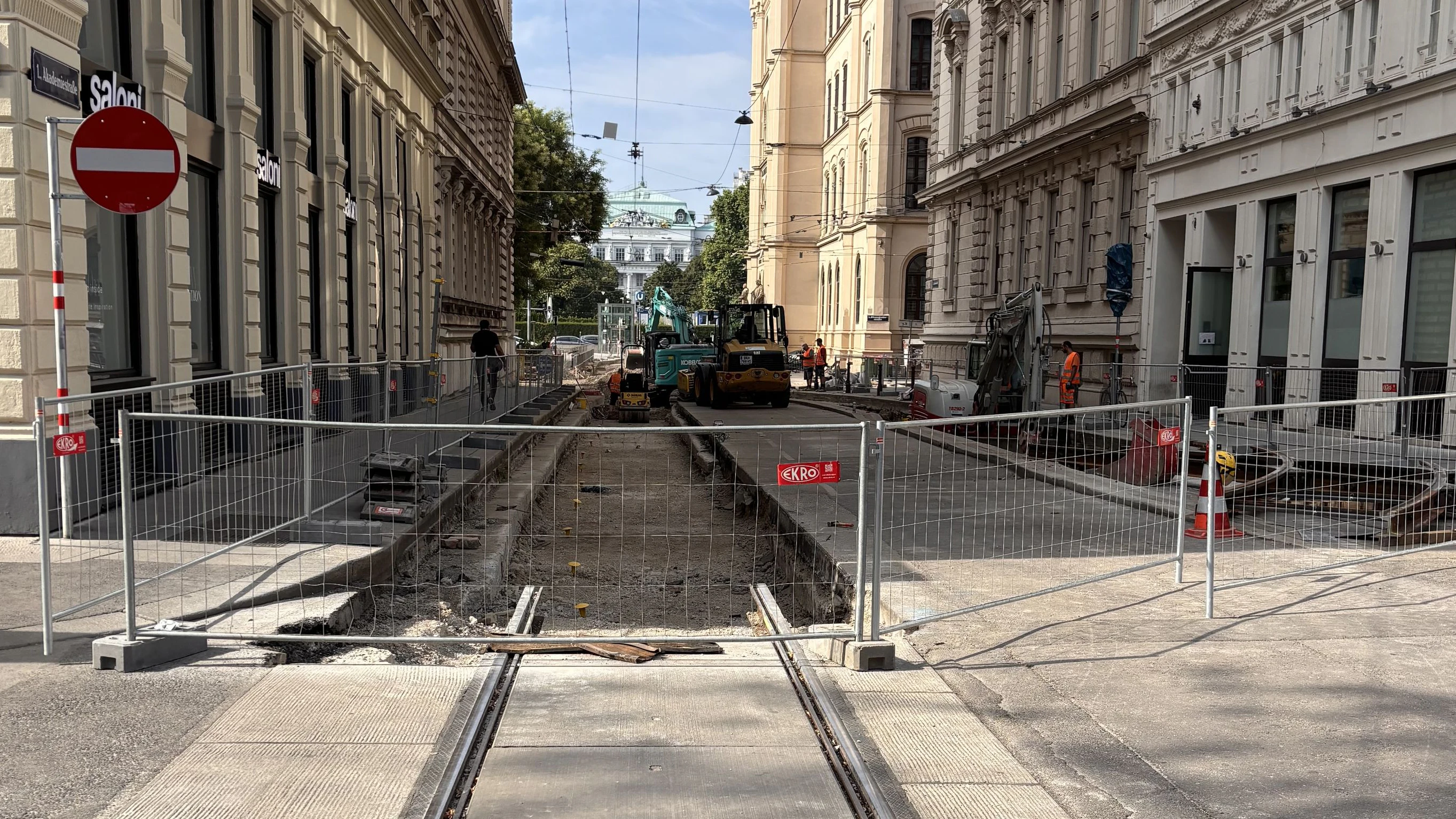 Gleisbauarbeiten auf der Linie 1 beim Kärntner Ring in Wien.