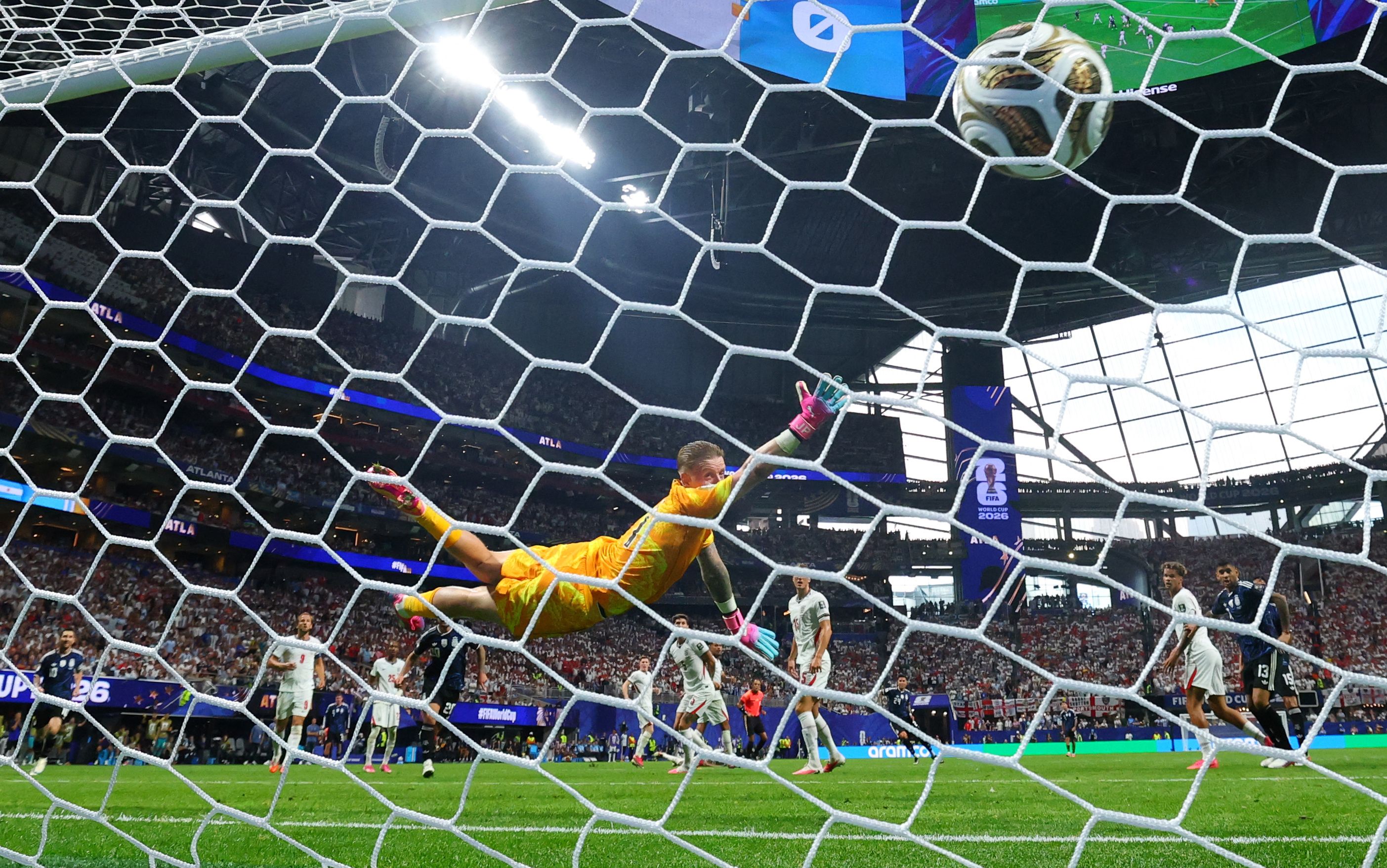 Heute.at - Argentinien schlägt England, steht im WM-Finale