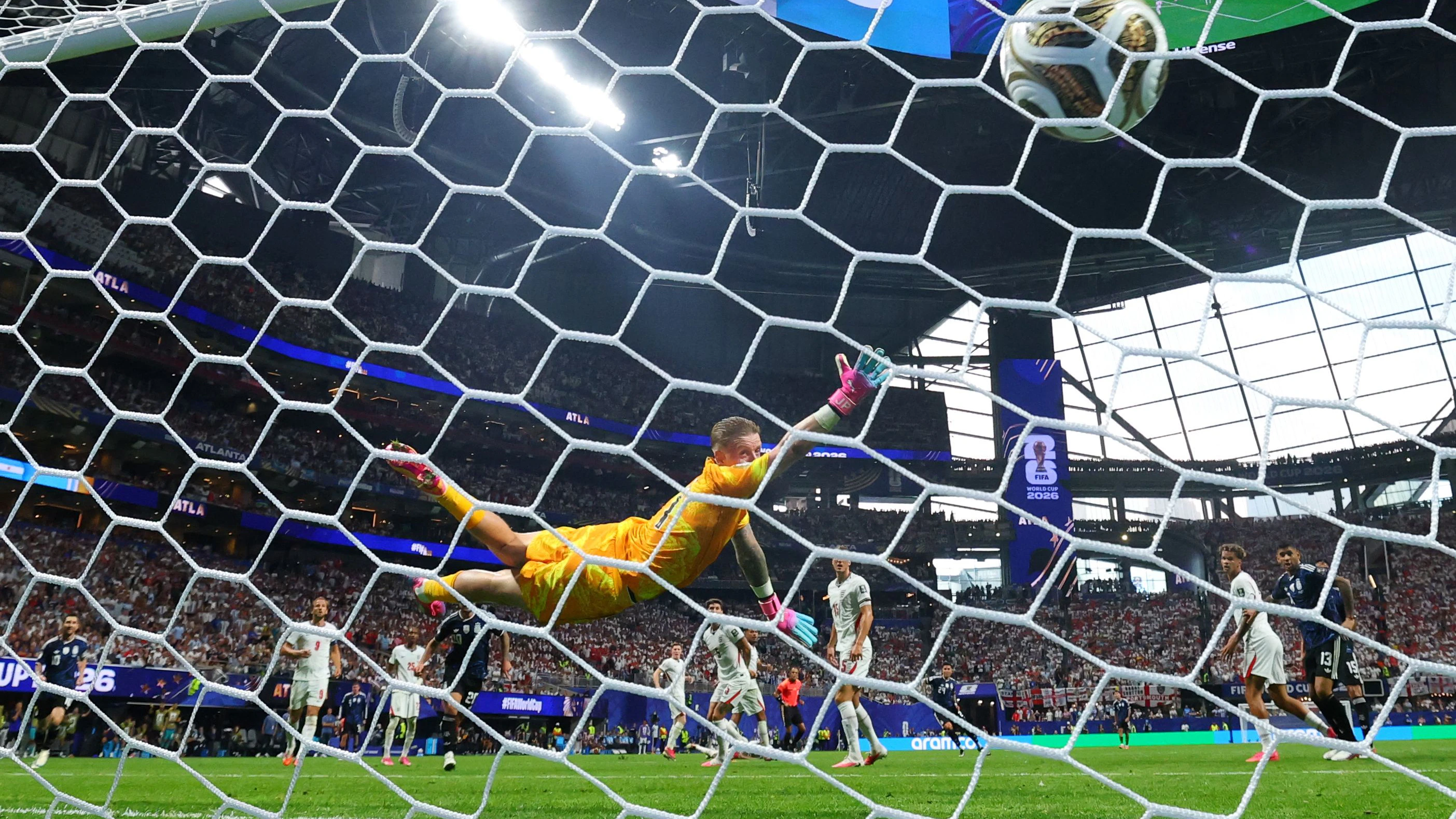 Heute.at - Argentinien schlägt England, steht im WM-Finale