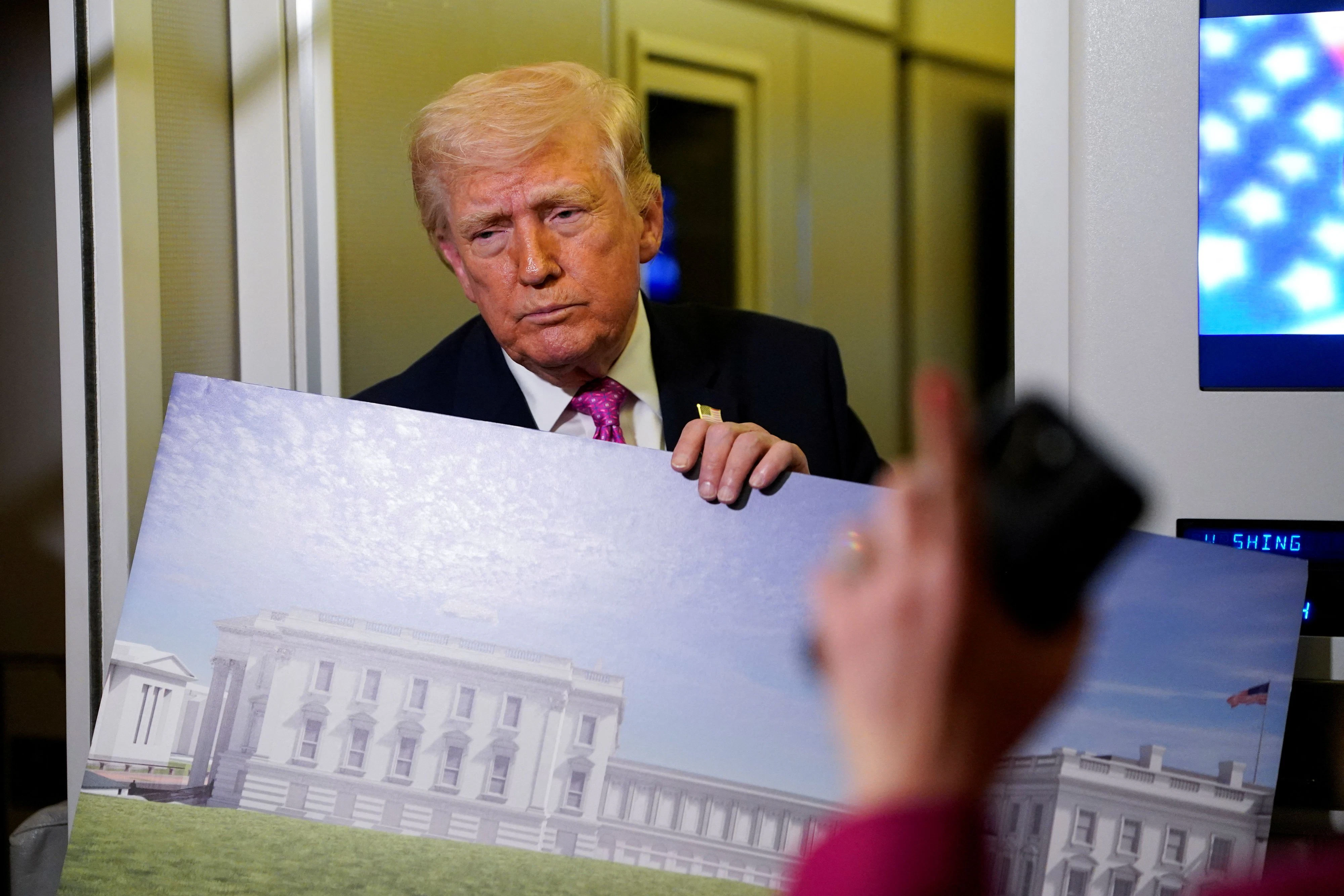 Irankrieg, Ölpreis, Energiekrise – aber Trump wollte beim Interview mit den NYT-Reportern lieber über seinen neuen Ballsaal sprechen