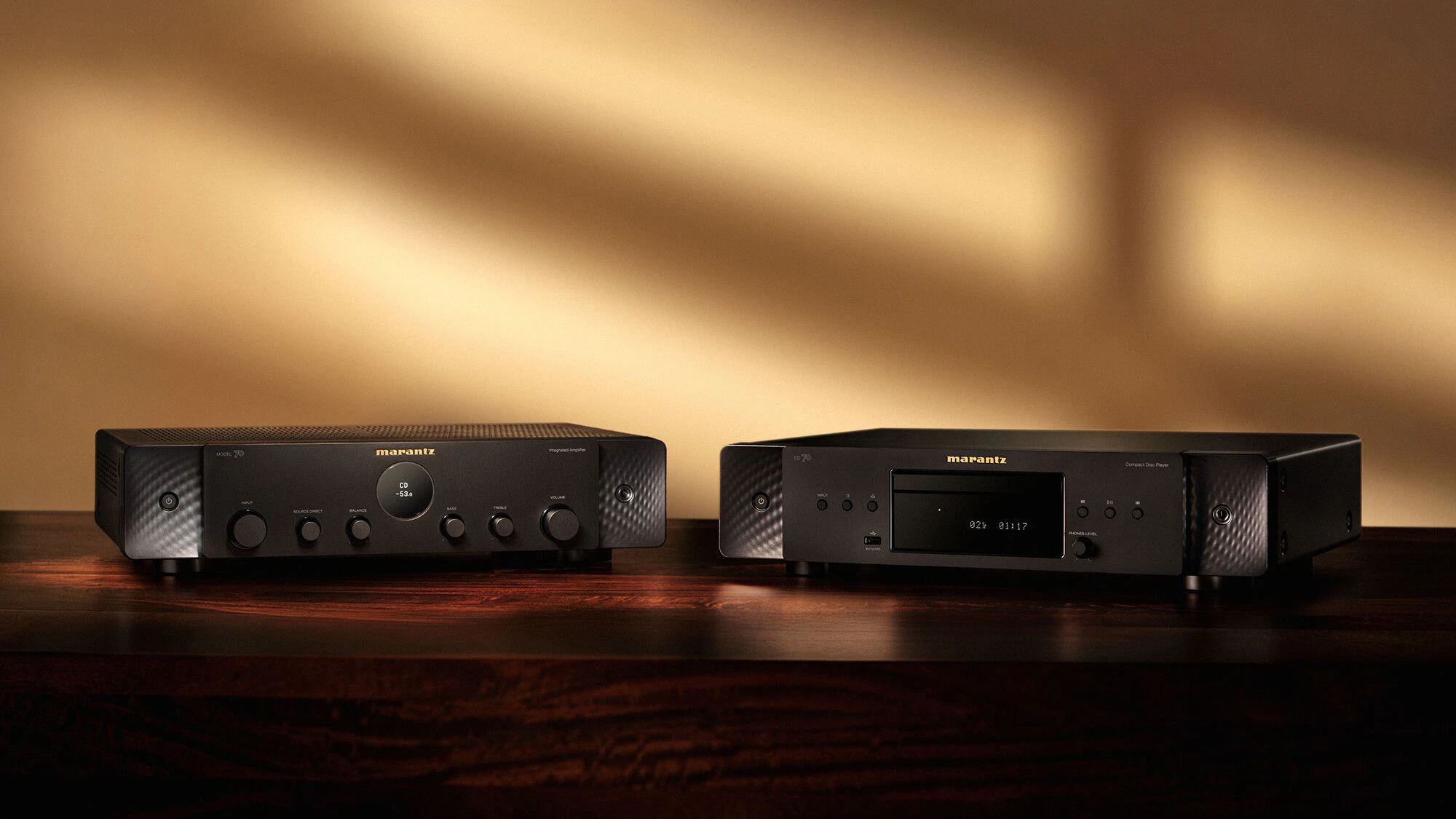 Marantz Model 70 (links) und CD 70 (rechts).