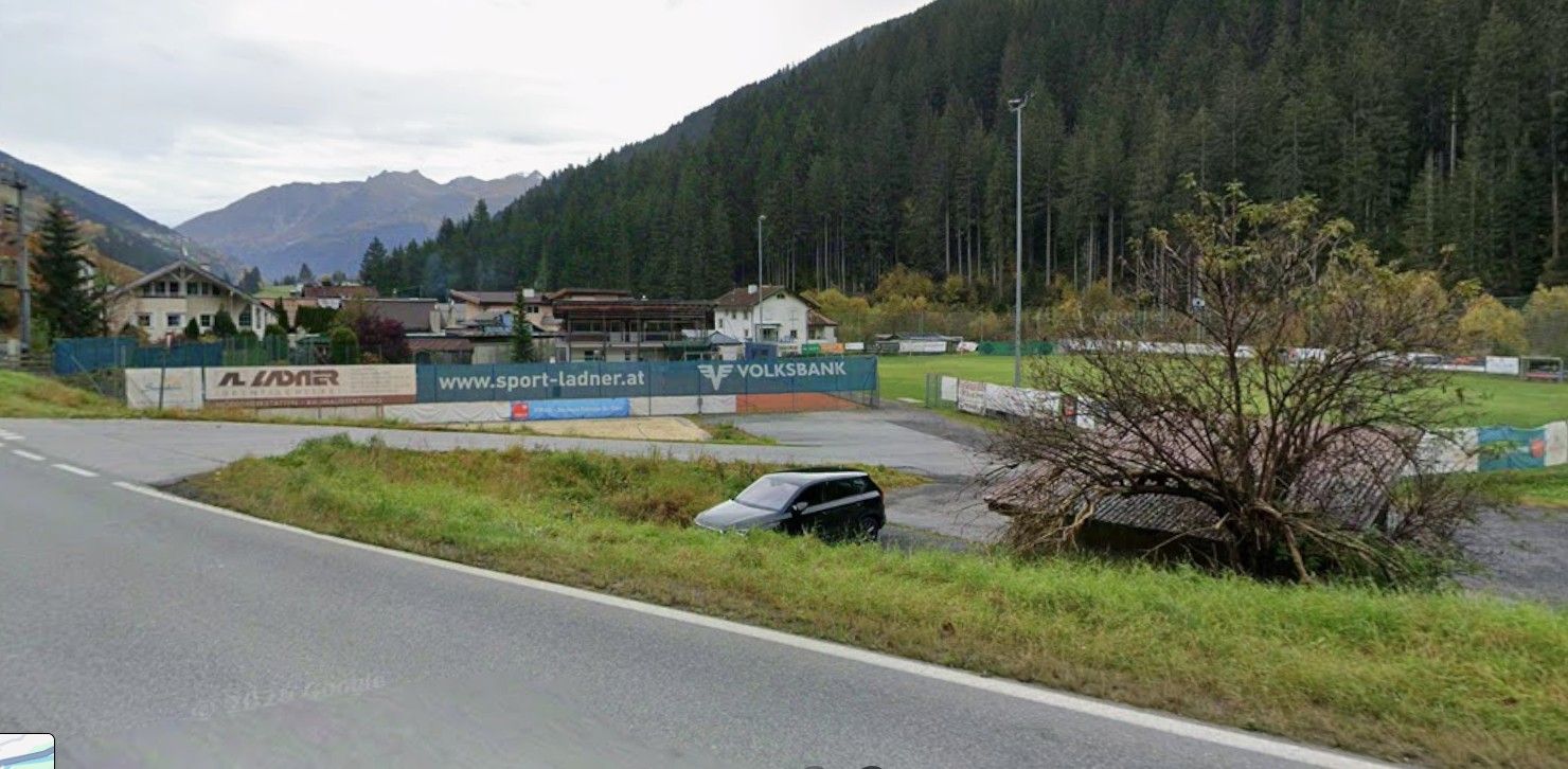 Eklat bei Streit um diesen Sportplatz.