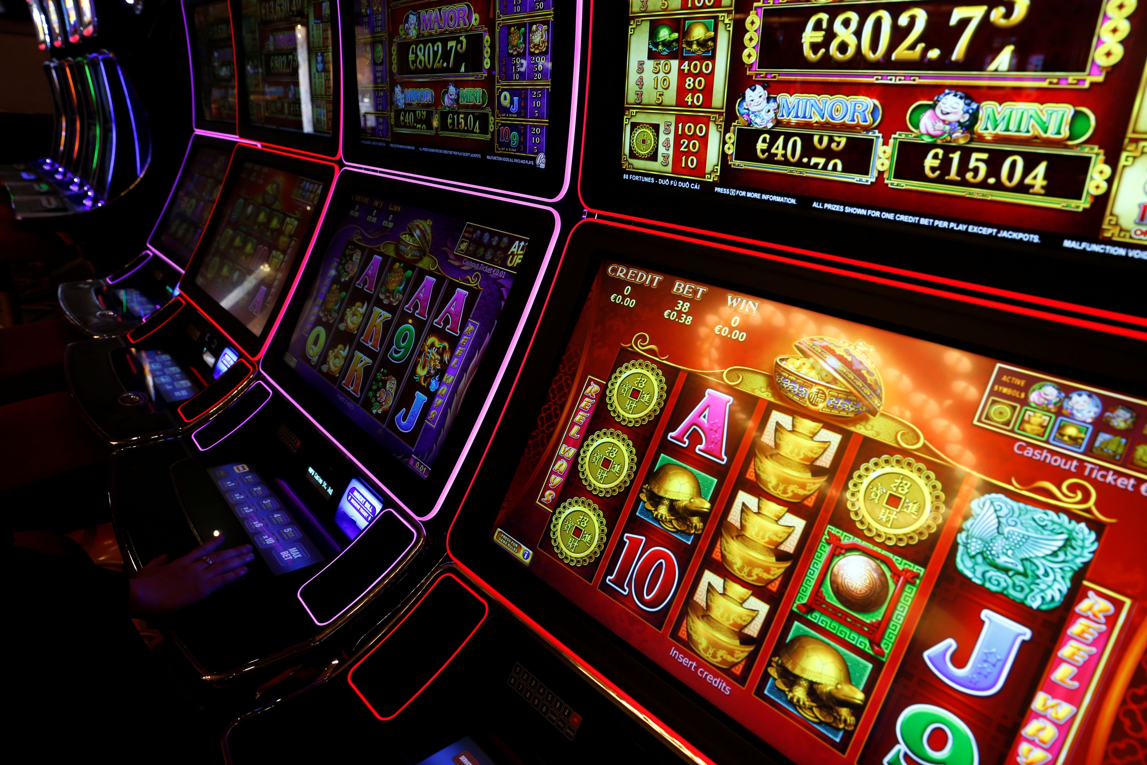 Slot machines are seen at the Dragonara Casino in St Julian's, Malta April 11, 2018. REUTERS/Darrin Zammit Lupi