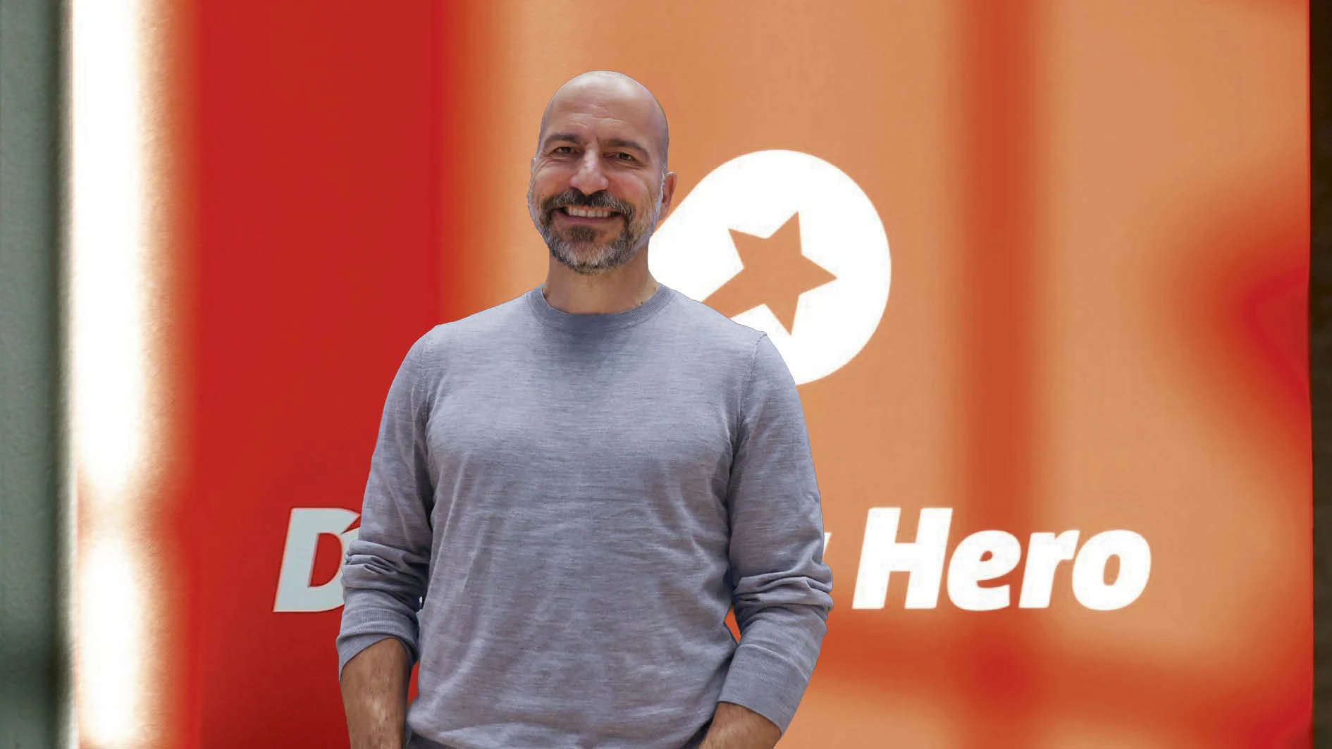 CEO Dara Khosrowshahi: Uber schluckt Delivery Hero, auch Österreich-Geschäft bekommt neuen Eigentümer.