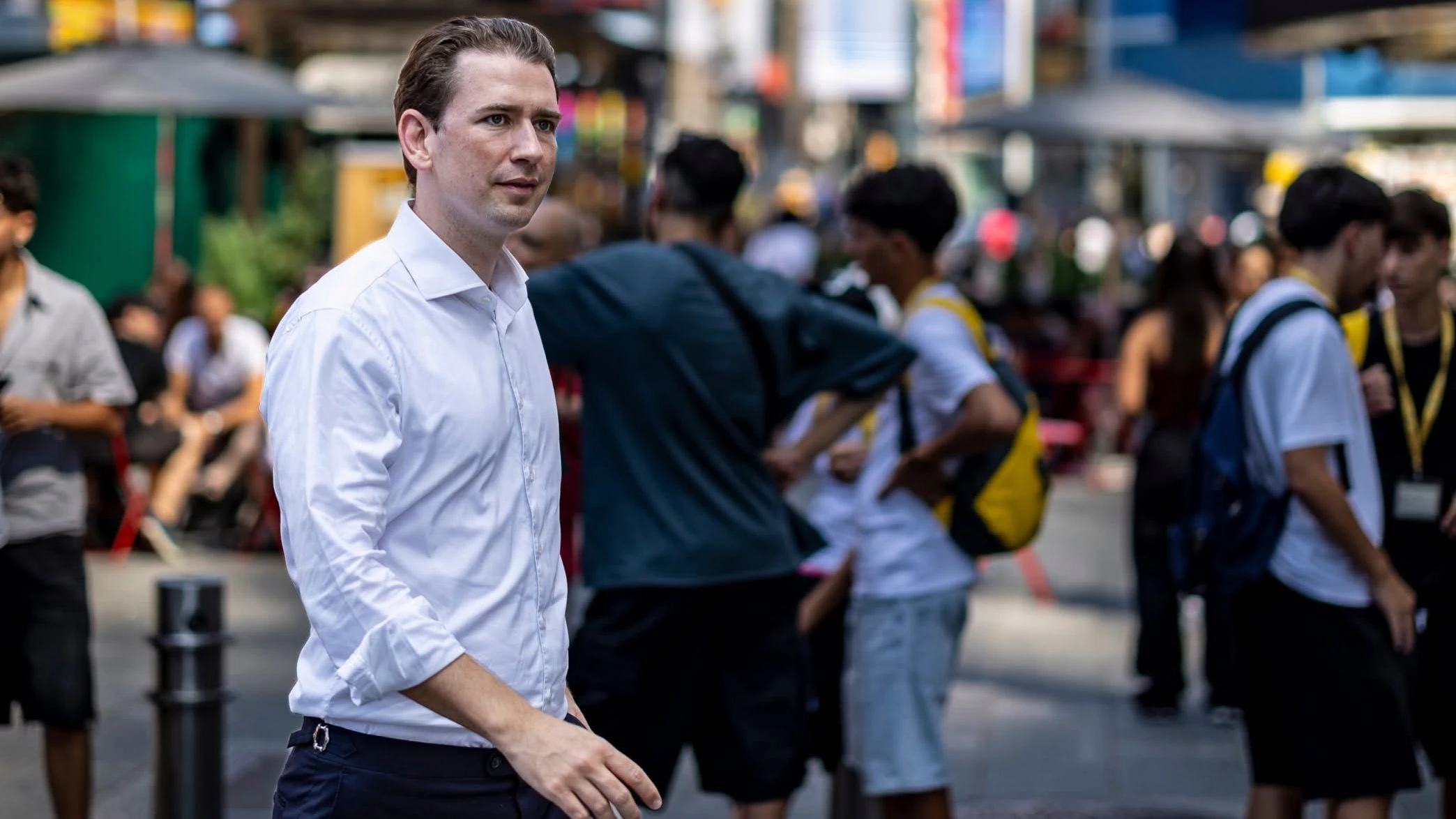 Heute.at - Kurz-Comeback: Nun lässt Ex-Kanzler Polit-Bombe platzen