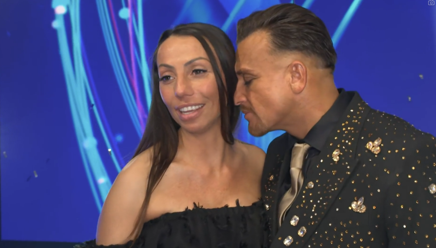 Menowin und seine Partnerin Ronja.