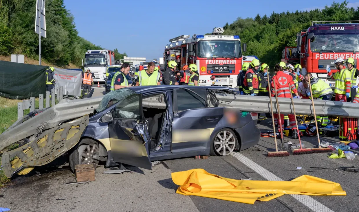 Heute.at - Drittes Todesopfer nach Horror-Unfall auf der A1