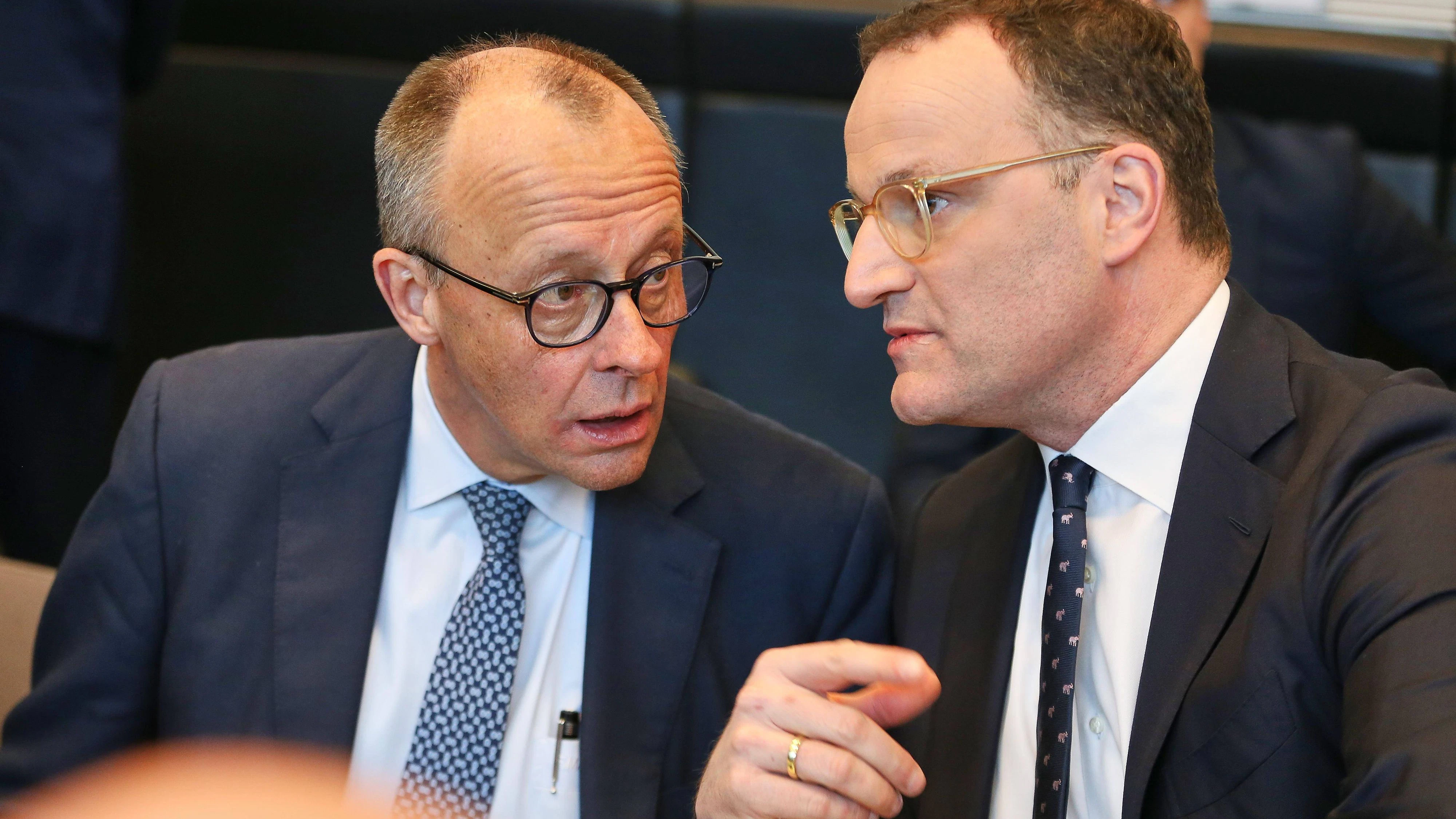 Heute.at - Spahn unter Druck – Entscheidung soll heute fallen