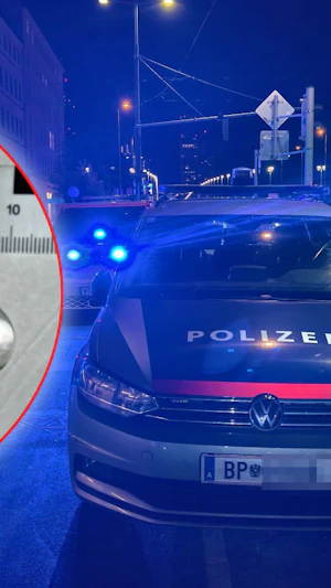 Messer-Attacke Wien: WEGA nimmt 18-Jährigen nach Angriff in der City fest. Opfer schwer verletzt, Motiv unklar. Ermittlungen laufen.