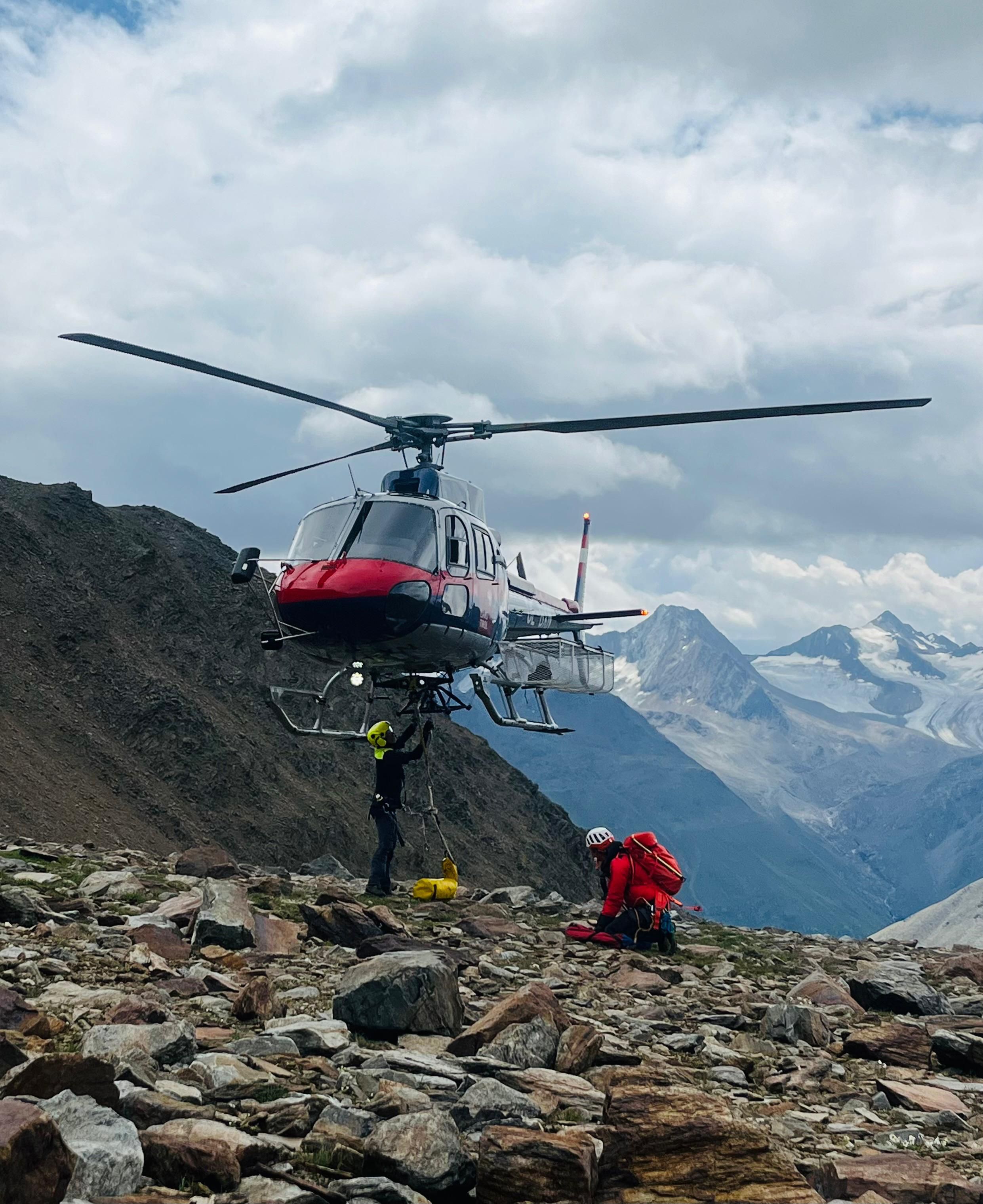 Am 18. Juli 2026 stürzte ein Bergwanderer während einer geführten Gruppen-Tour des Deutschen Alpenvereins knapp unterhalb des Gipfels der 3.774 m hohen Wildspitze in die Tiefe.