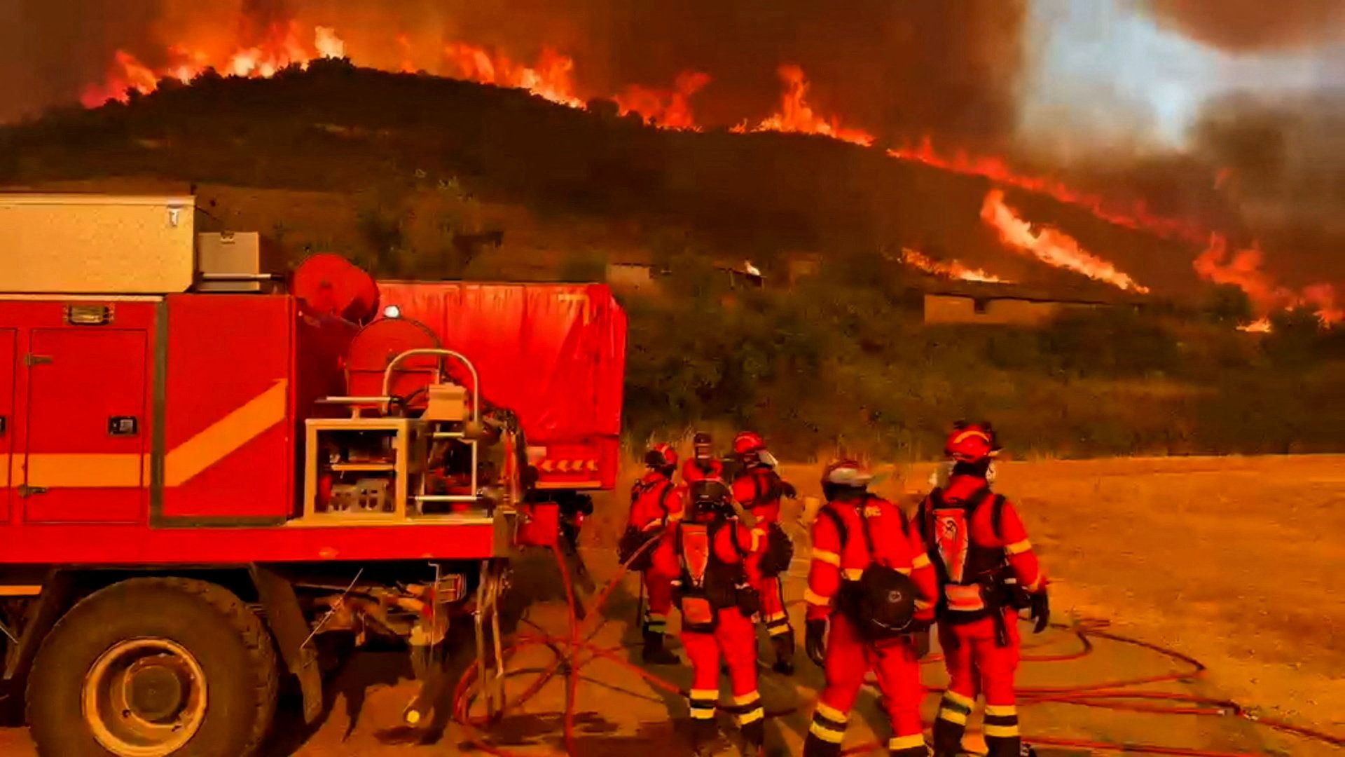 Heute.at - Waldbrände in Spanien: 29.000 Hektar zerstört